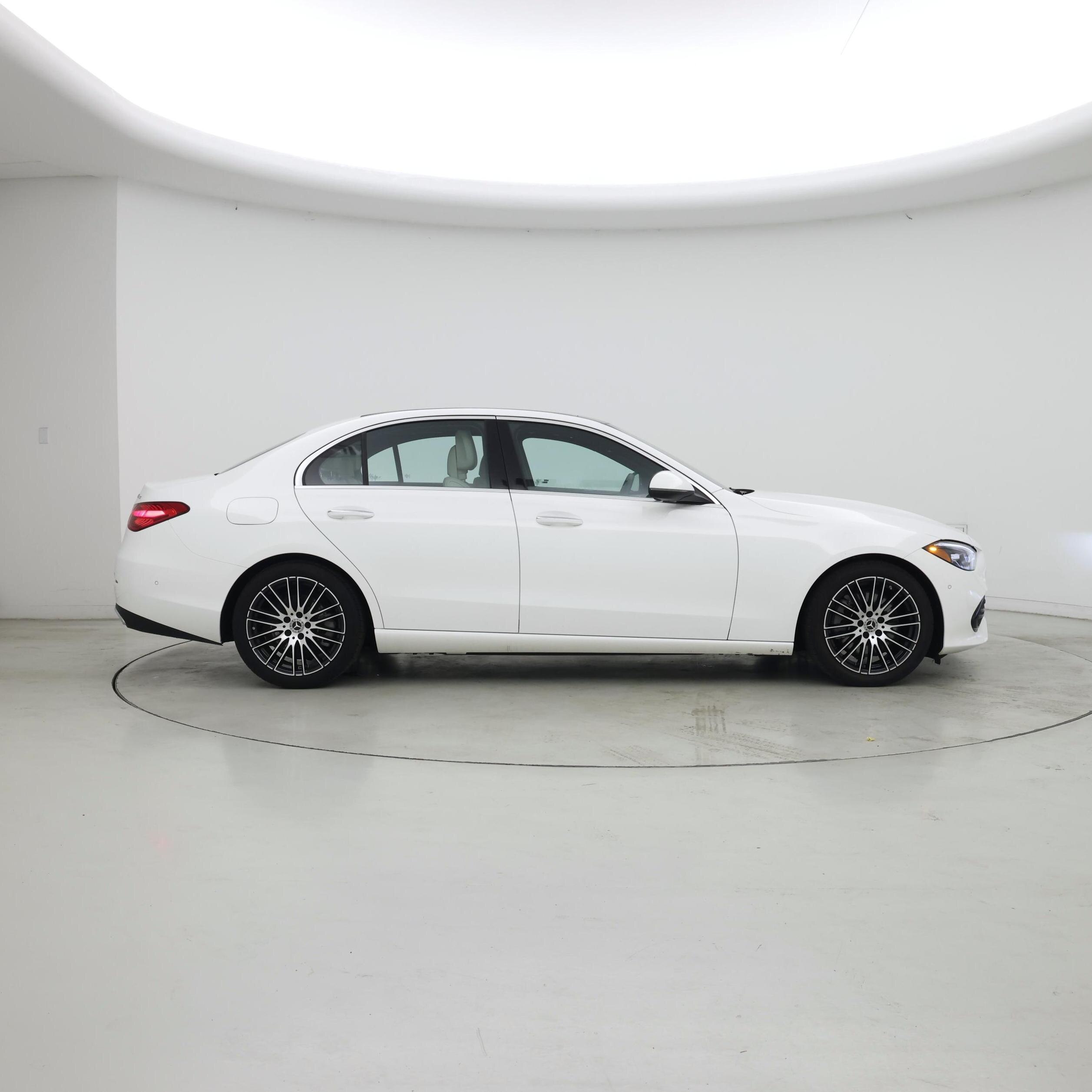 Thumbnail: 2023 Mercedes-Benz C-Class - 7