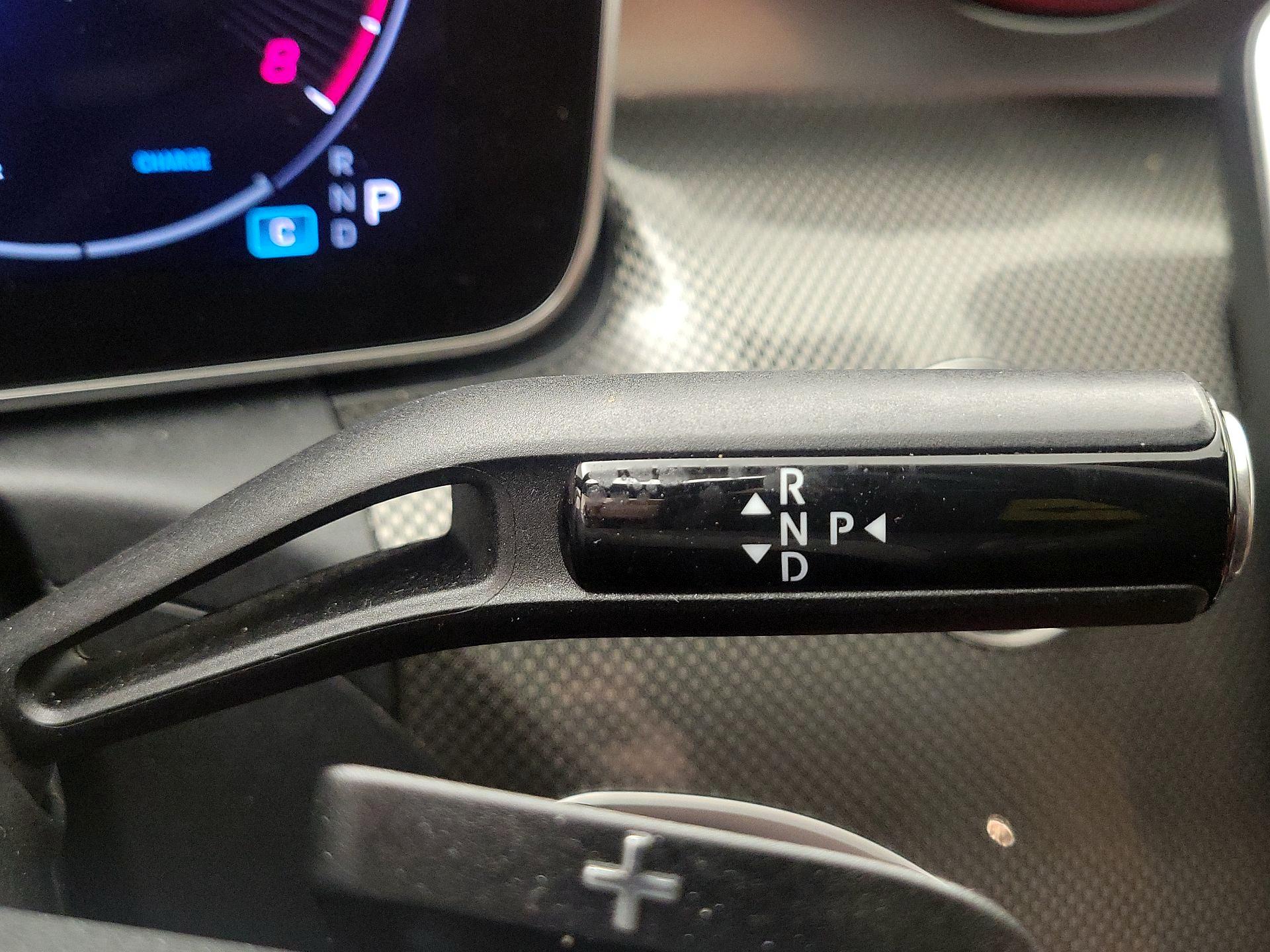 Thumbnail: 2023 Mercedes-Benz C-Class - 17