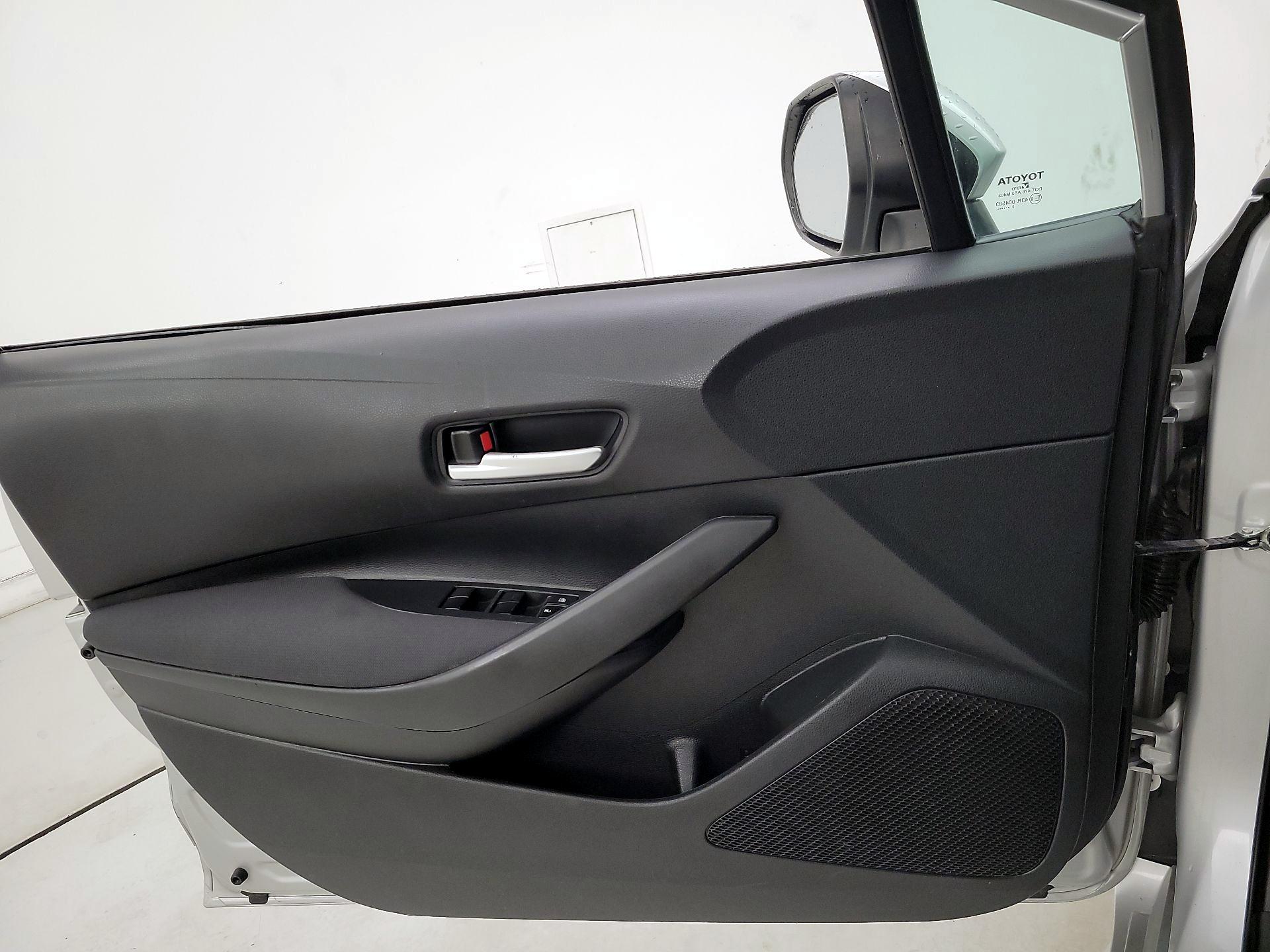 Thumbnail: 2021 Toyota Corolla - 12