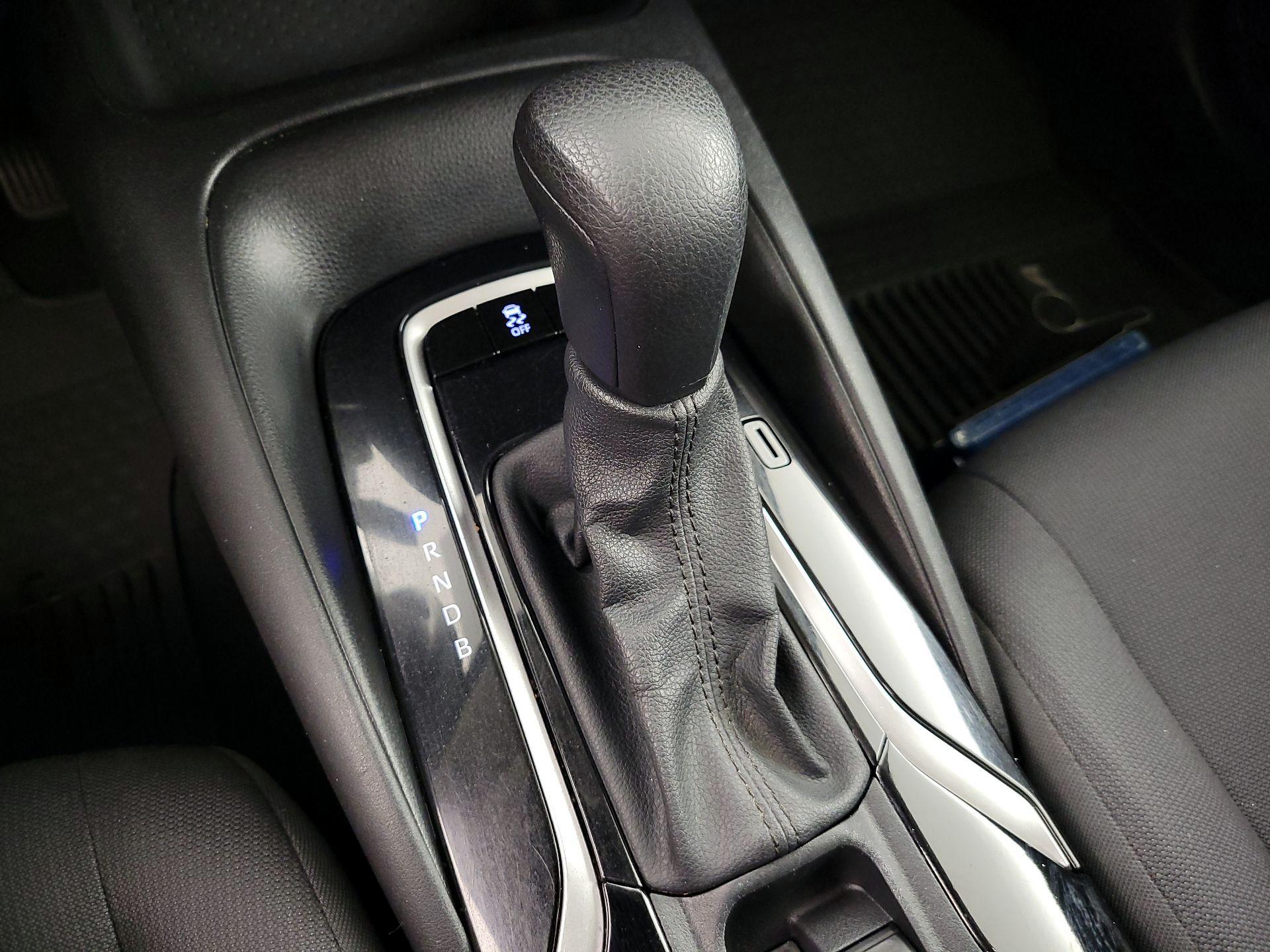 Thumbnail: 2021 Toyota Corolla - 18