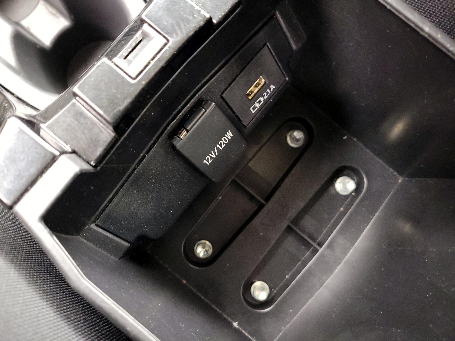 Thumbnail: 2021 Toyota Corolla - 19