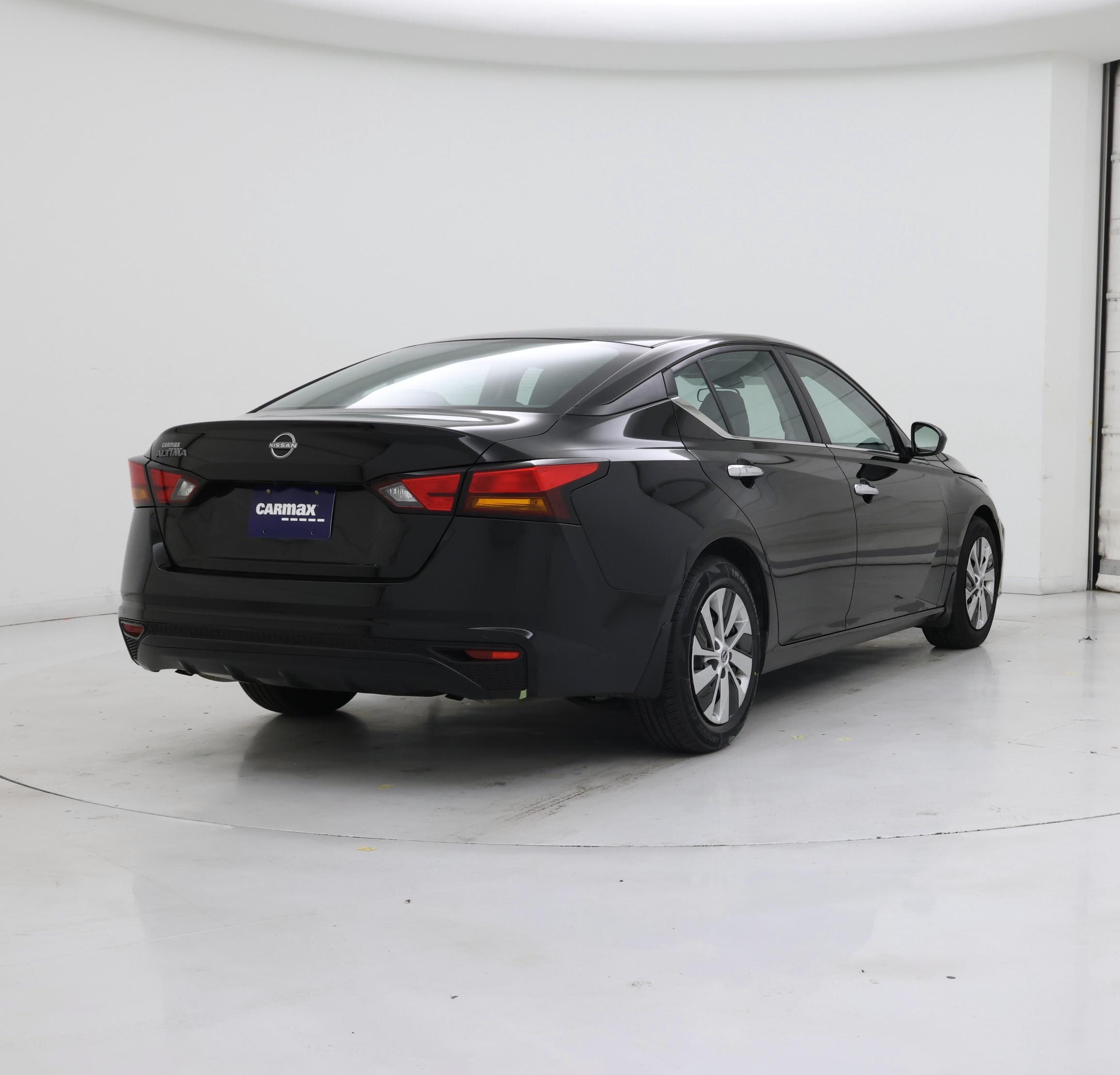 Thumbnail: 2023 Nissan Altima - 8