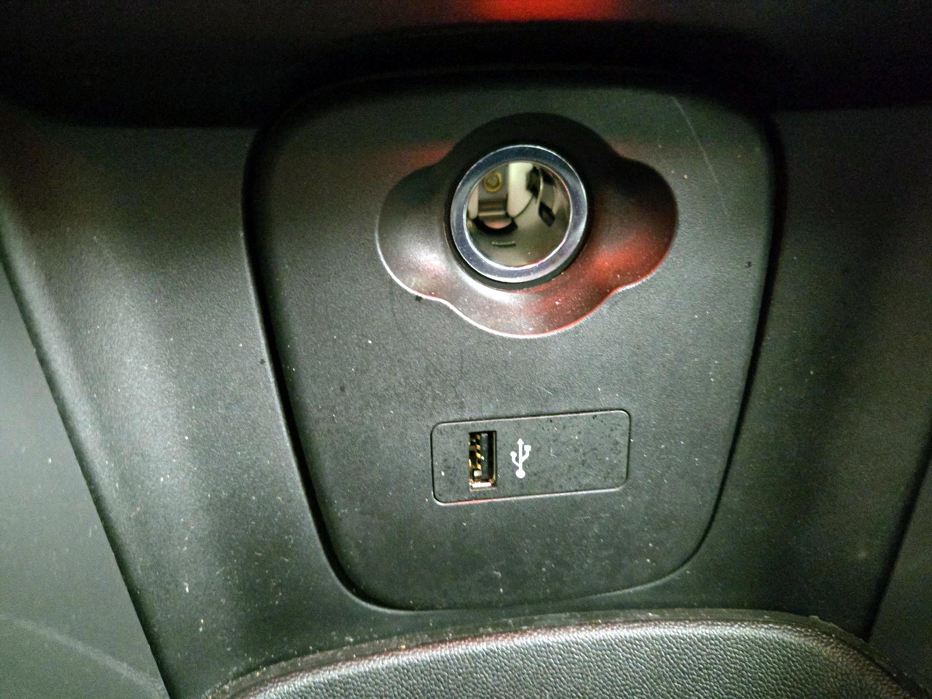 Thumbnail: 2020 MINI Cooper Hardtop - 18