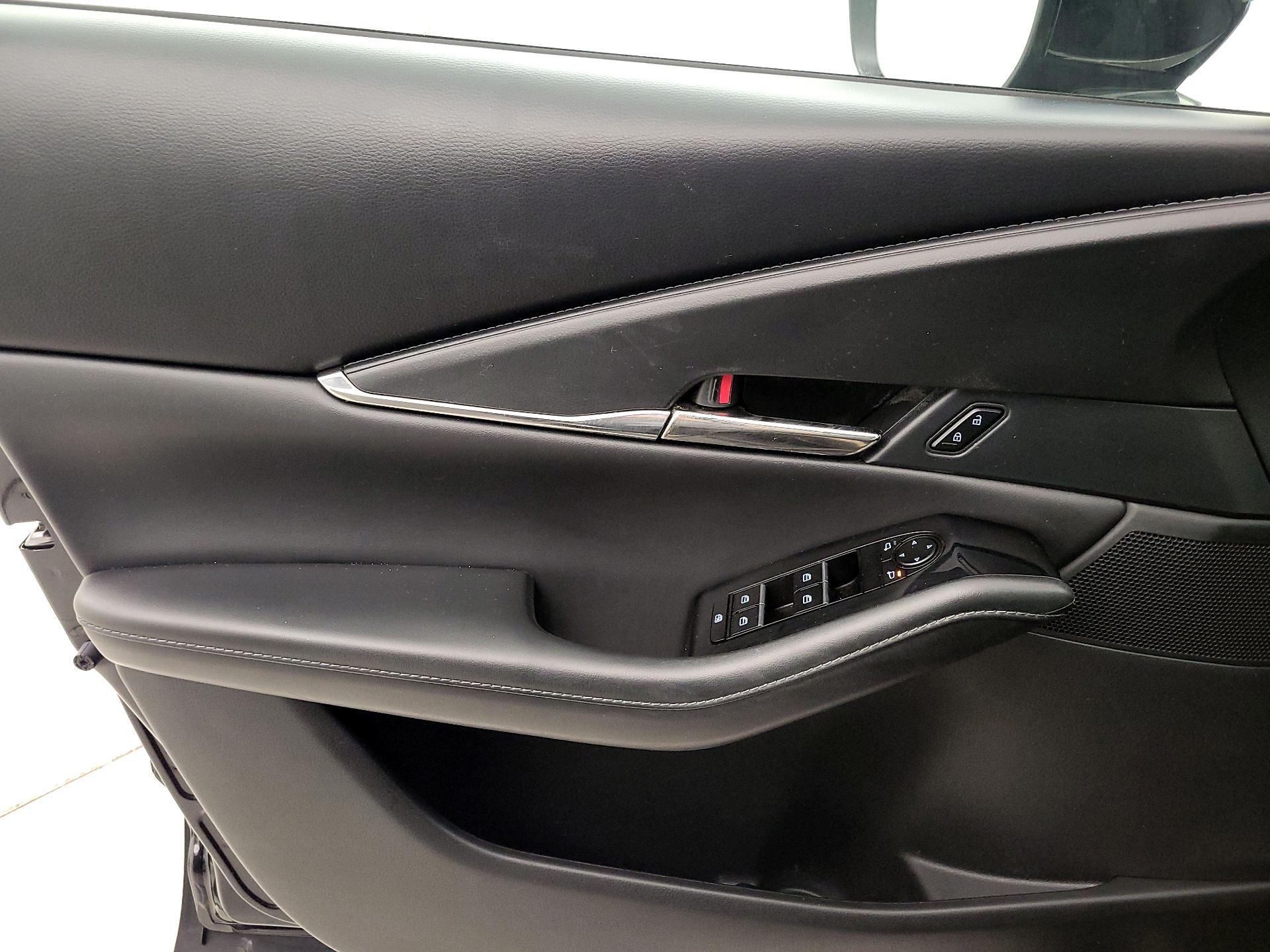 Thumbnail: 2022 Mazda CX-30 - 12