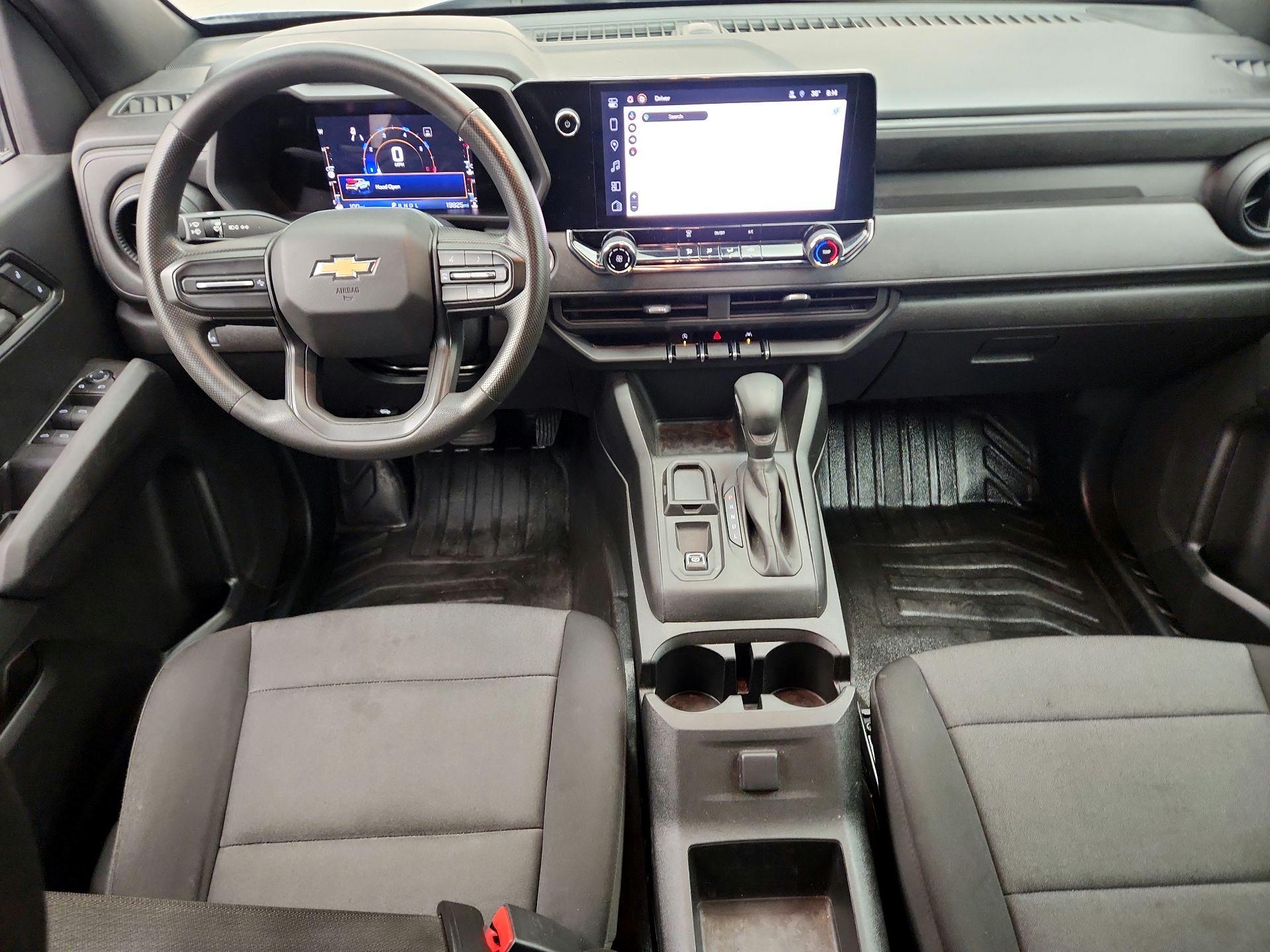 Thumbnail: 2023 Chevrolet Colorado - 9