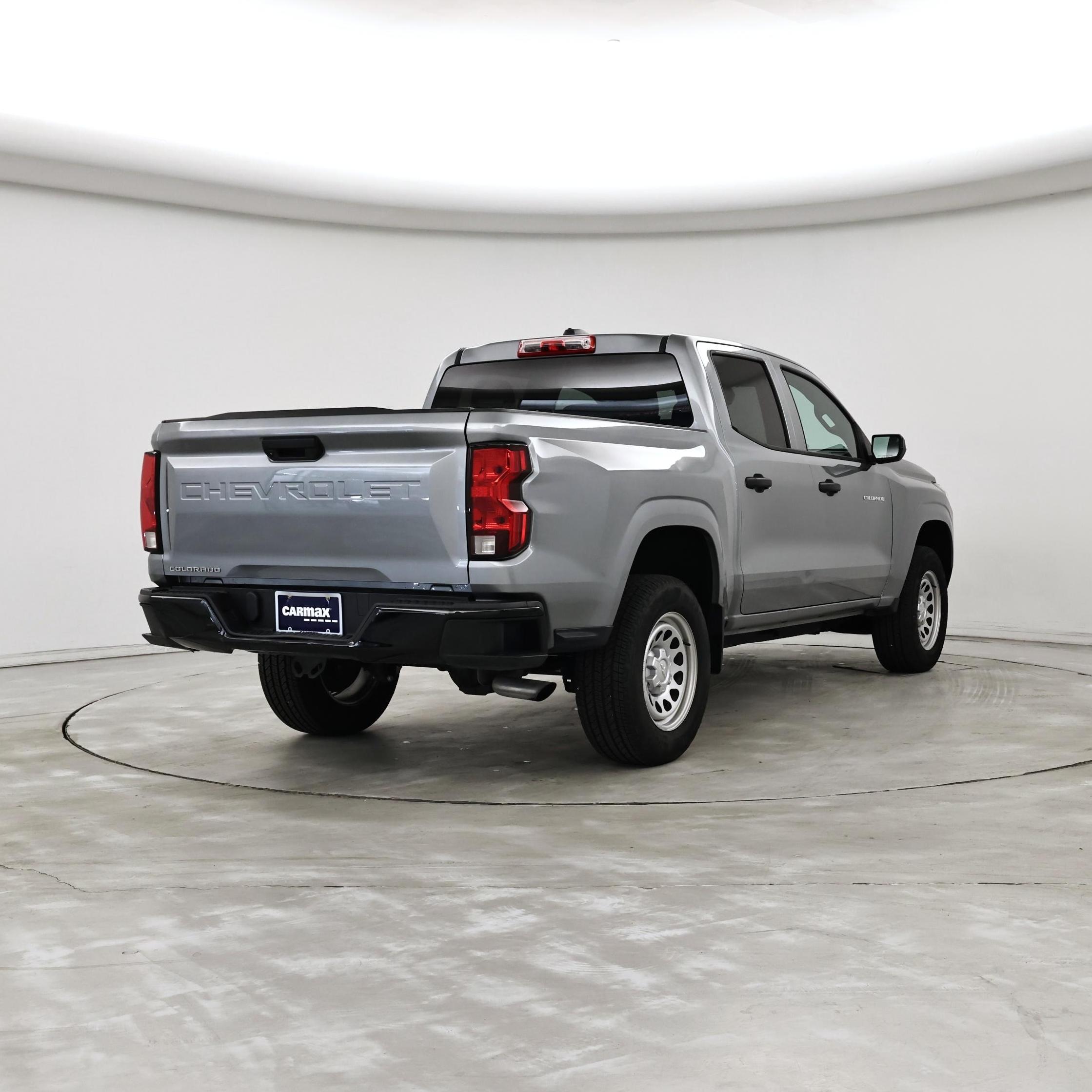 Thumbnail: 2023 Chevrolet Colorado - 8