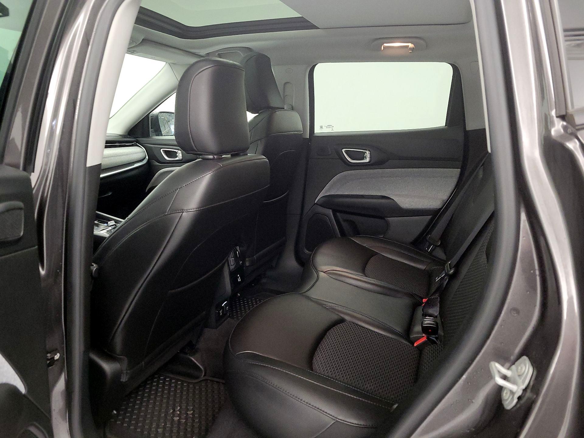 Thumbnail: 2022 Jeep Compass - 20