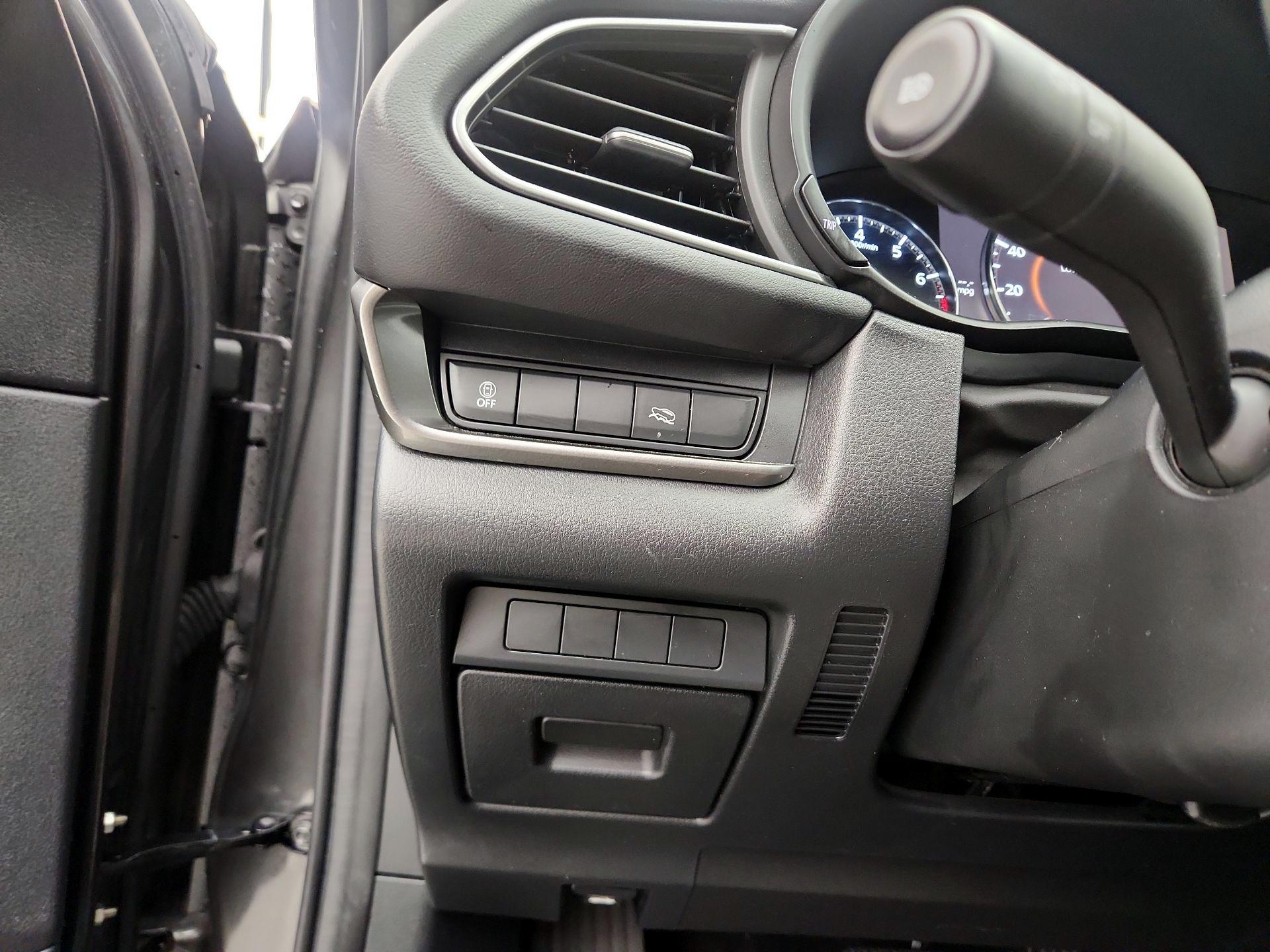 Thumbnail: 2023 Mazda CX-30 - 13