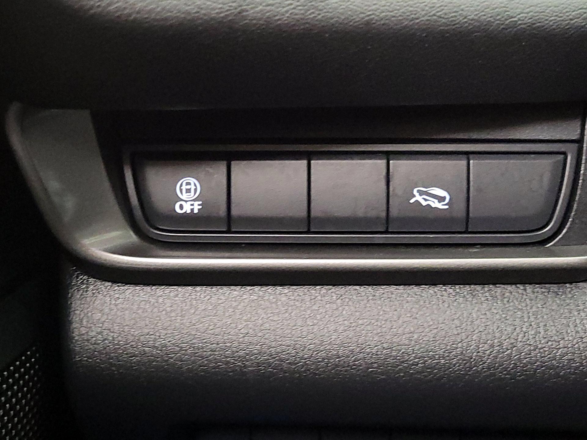 Thumbnail: 2023 Mazda CX-30 - 13