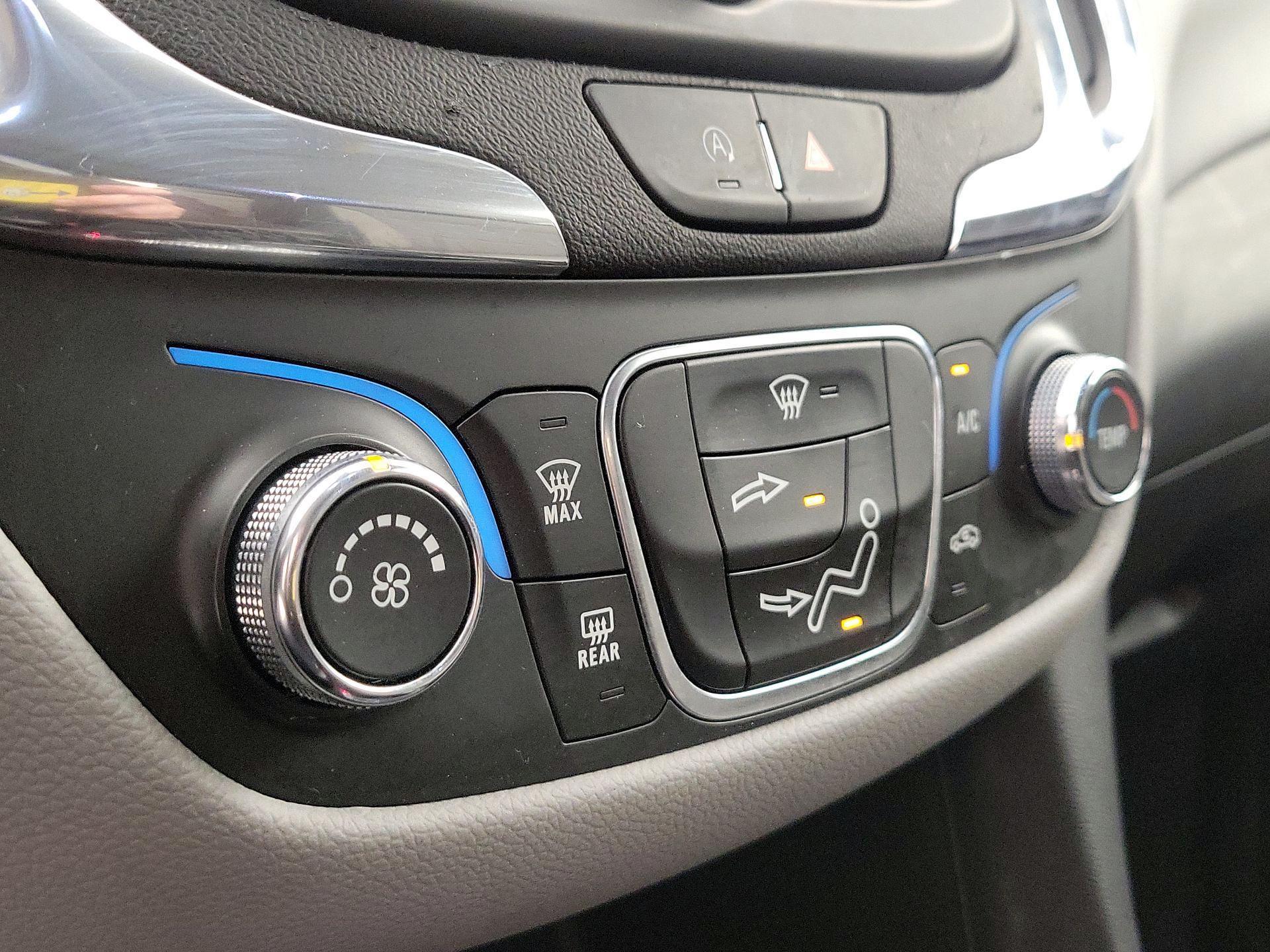 Thumbnail: 2023 Chevrolet Equinox - 16