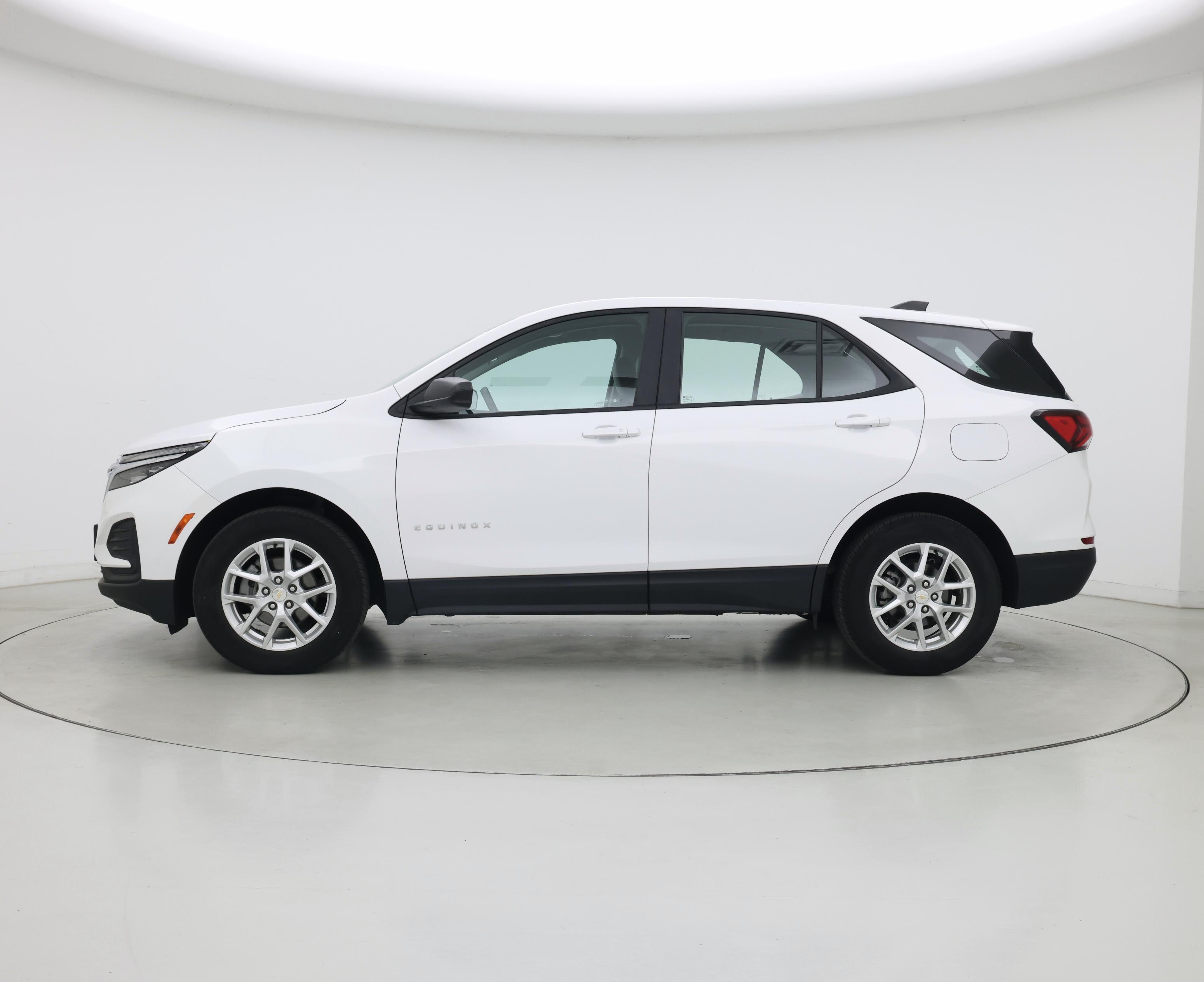 Thumbnail: 2023 Chevrolet Equinox - 3