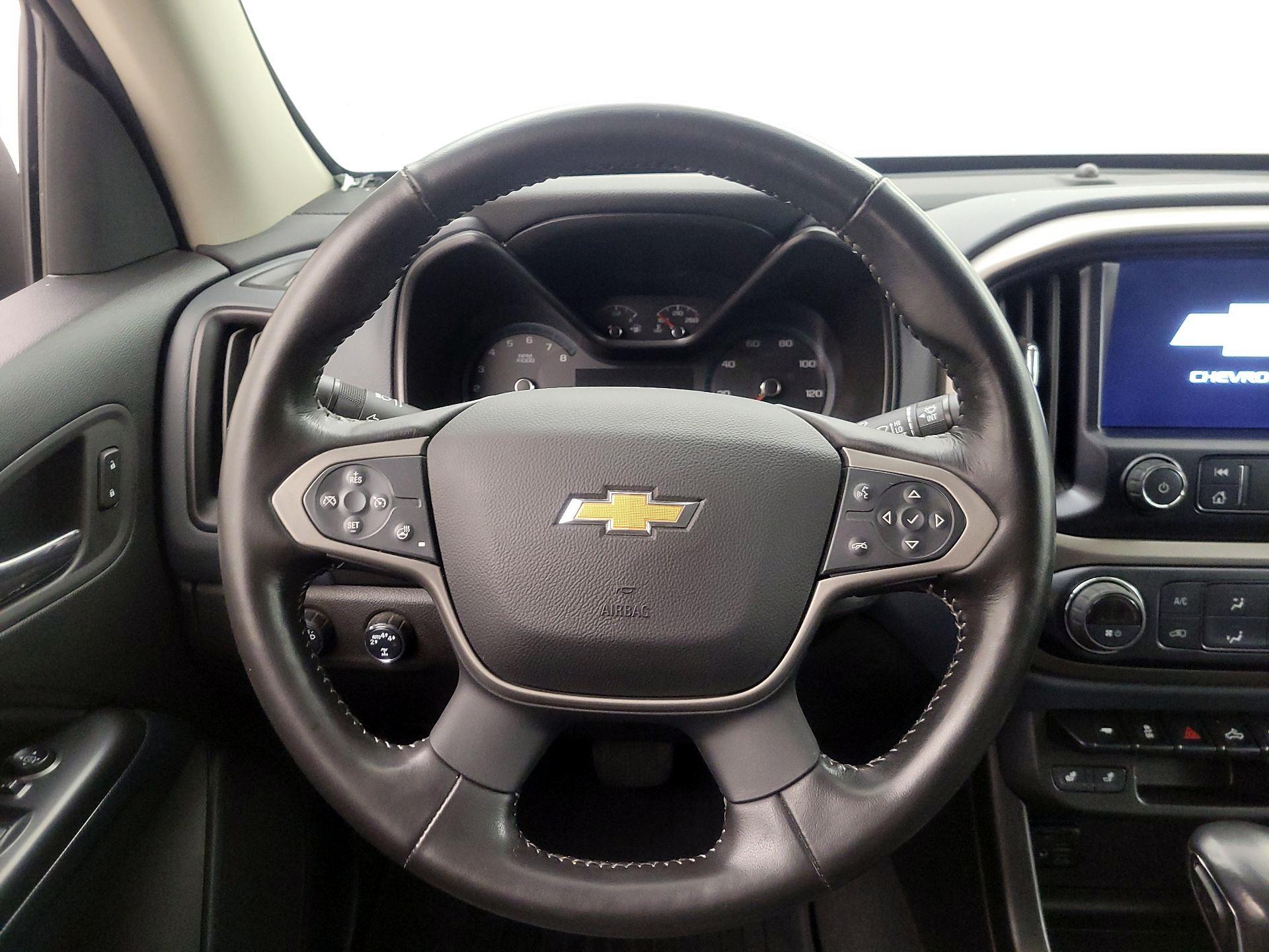 Thumbnail: 2022 Chevrolet Colorado - 10