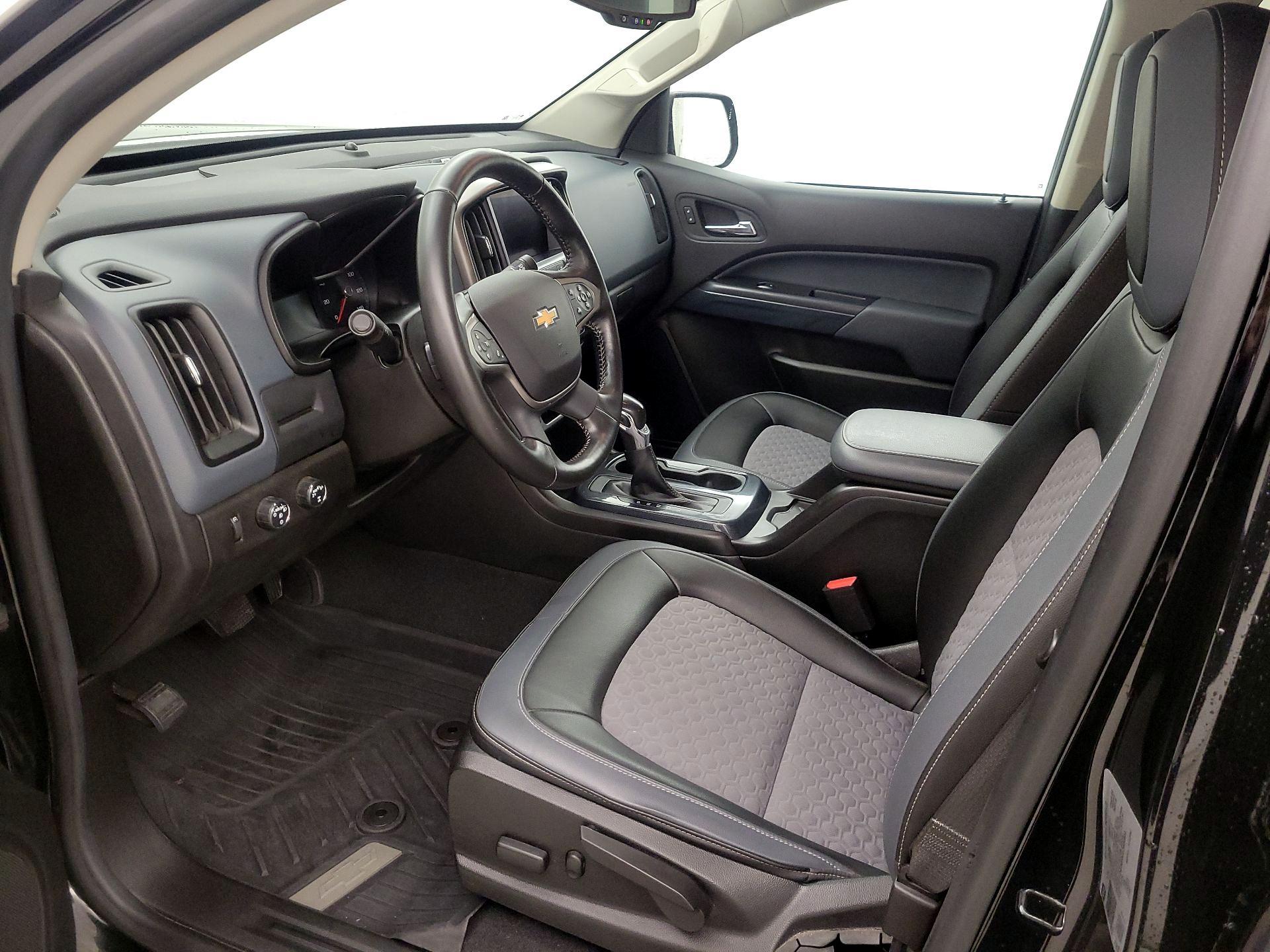 Thumbnail: 2022 Chevrolet Colorado - 11