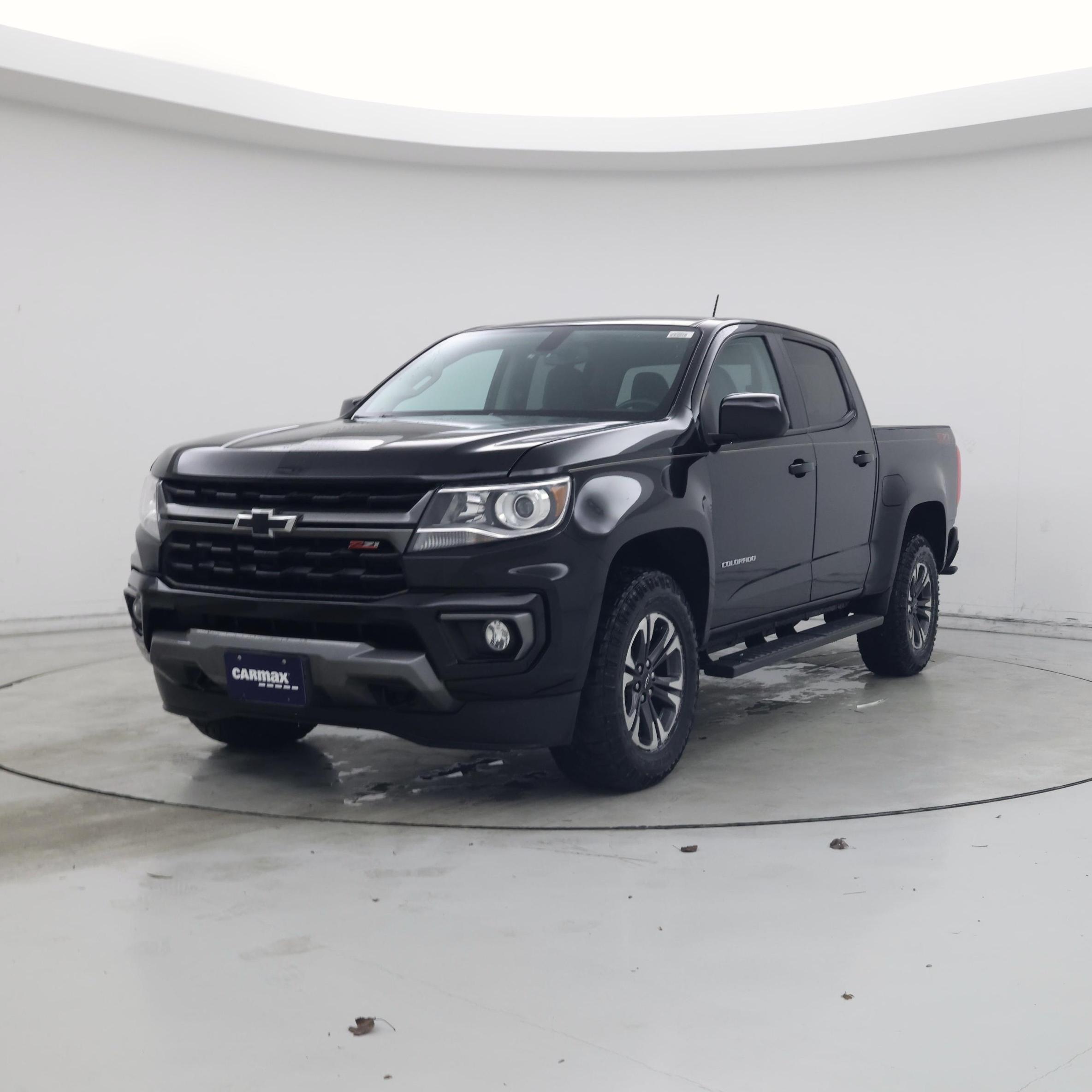 Thumbnail: 2022 Chevrolet Colorado - 4