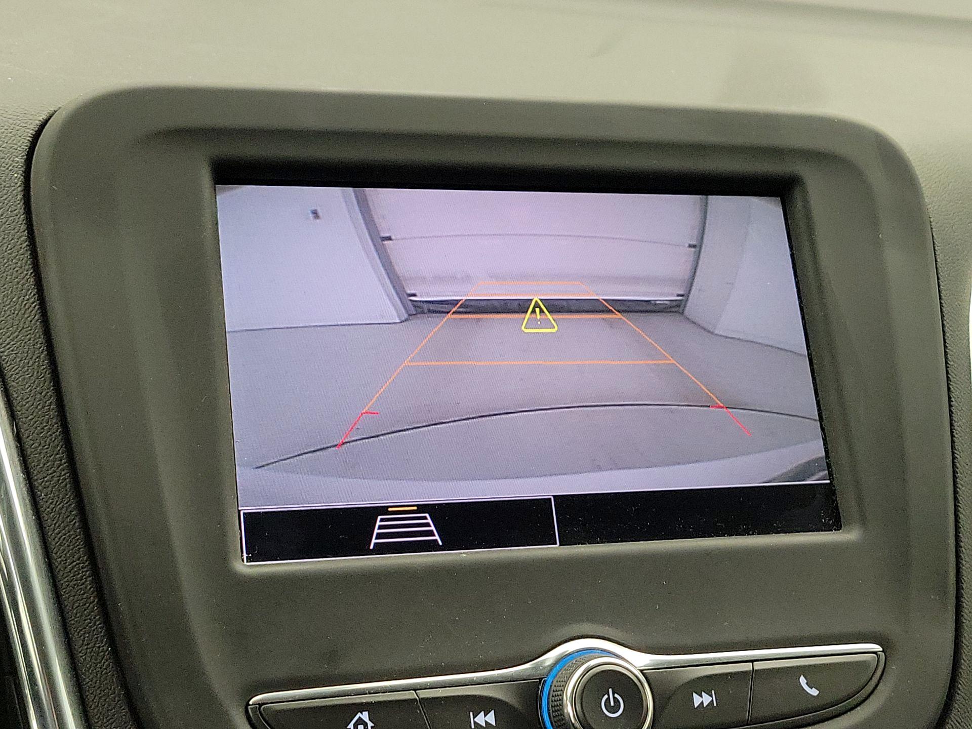 Thumbnail: 2022 Chevrolet Equinox - 14