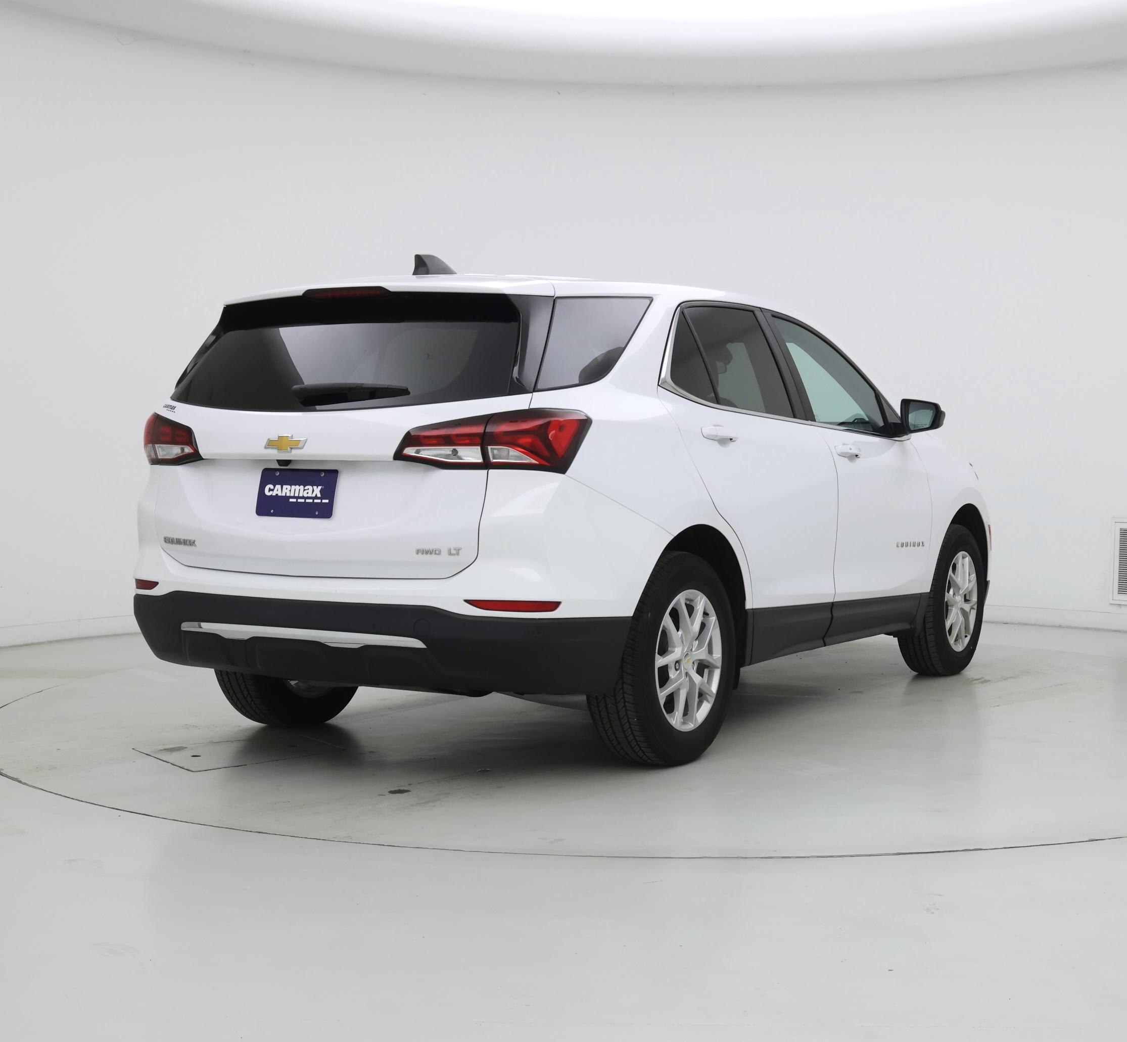 Thumbnail: 2022 Chevrolet Equinox - 8