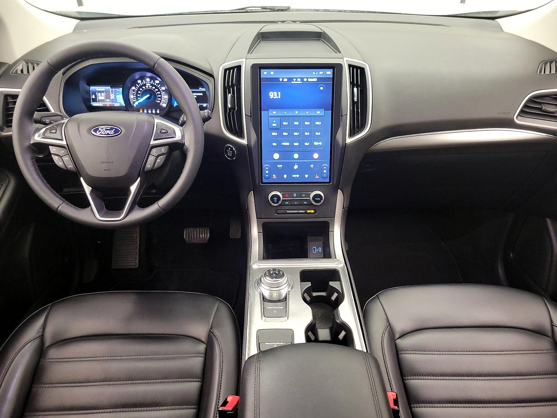 Thumbnail: 2022 Ford Edge - 9