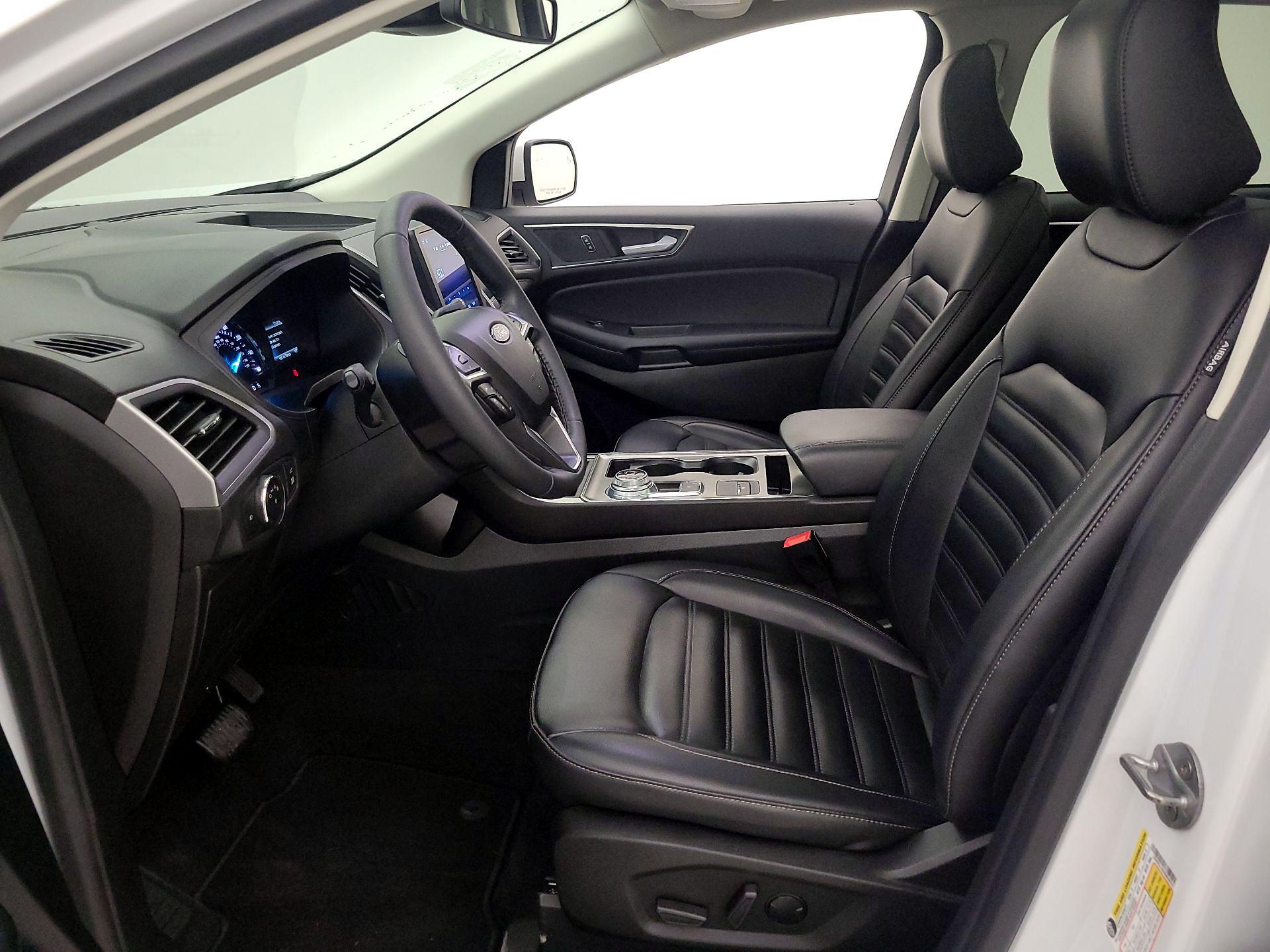 Thumbnail: 2022 Ford Edge - 11