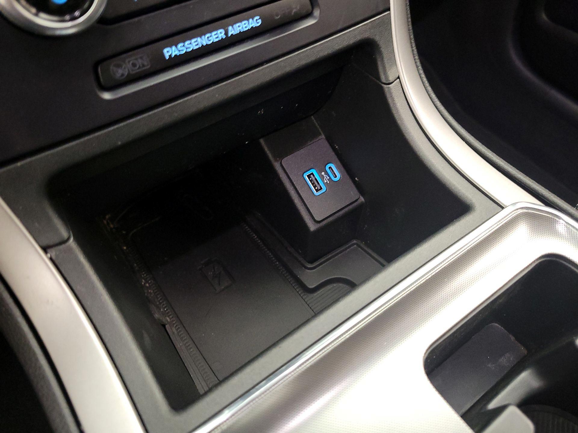 Thumbnail: 2022 Ford Edge - 18