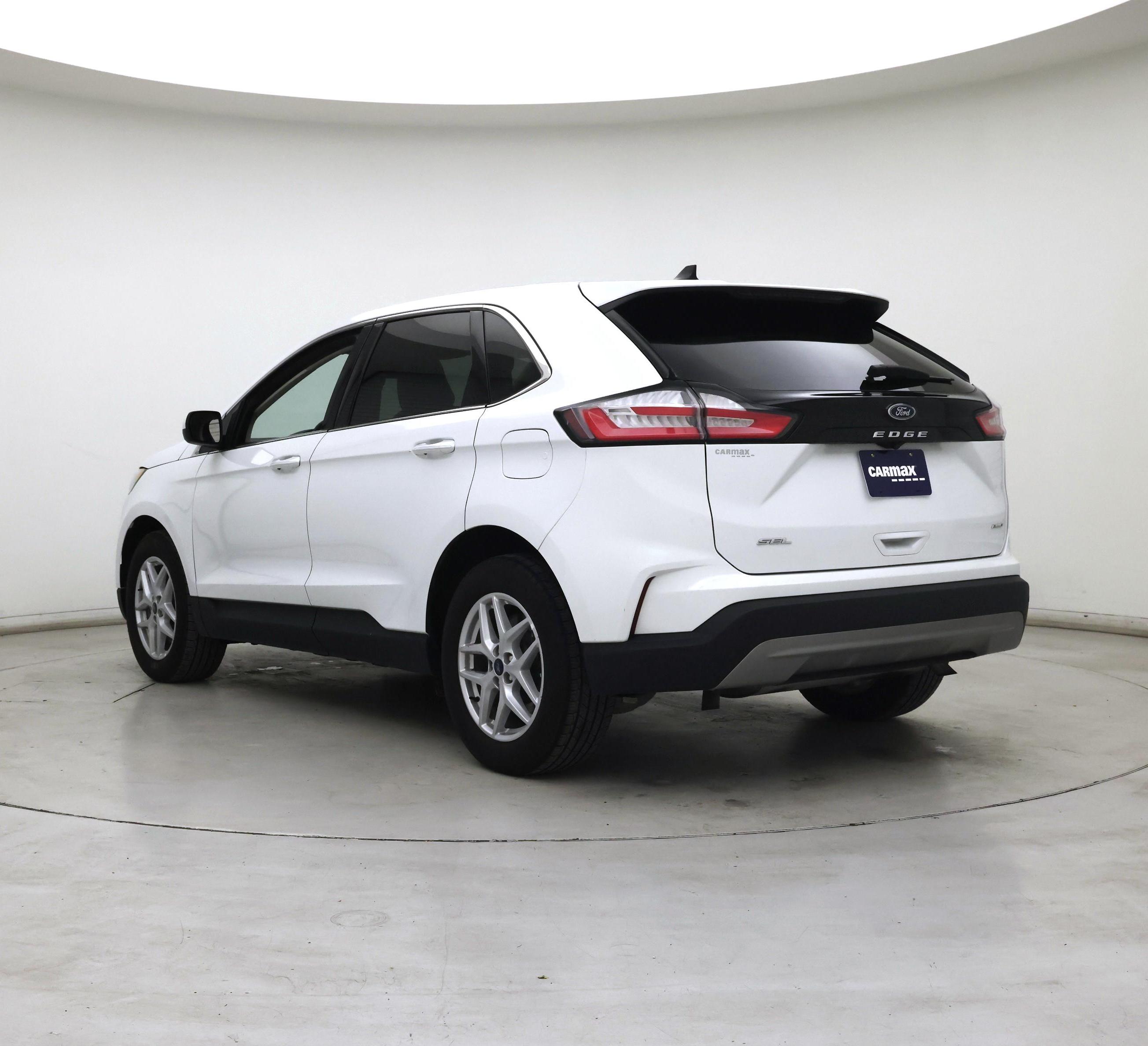 Thumbnail: 2022 Ford Edge - 2