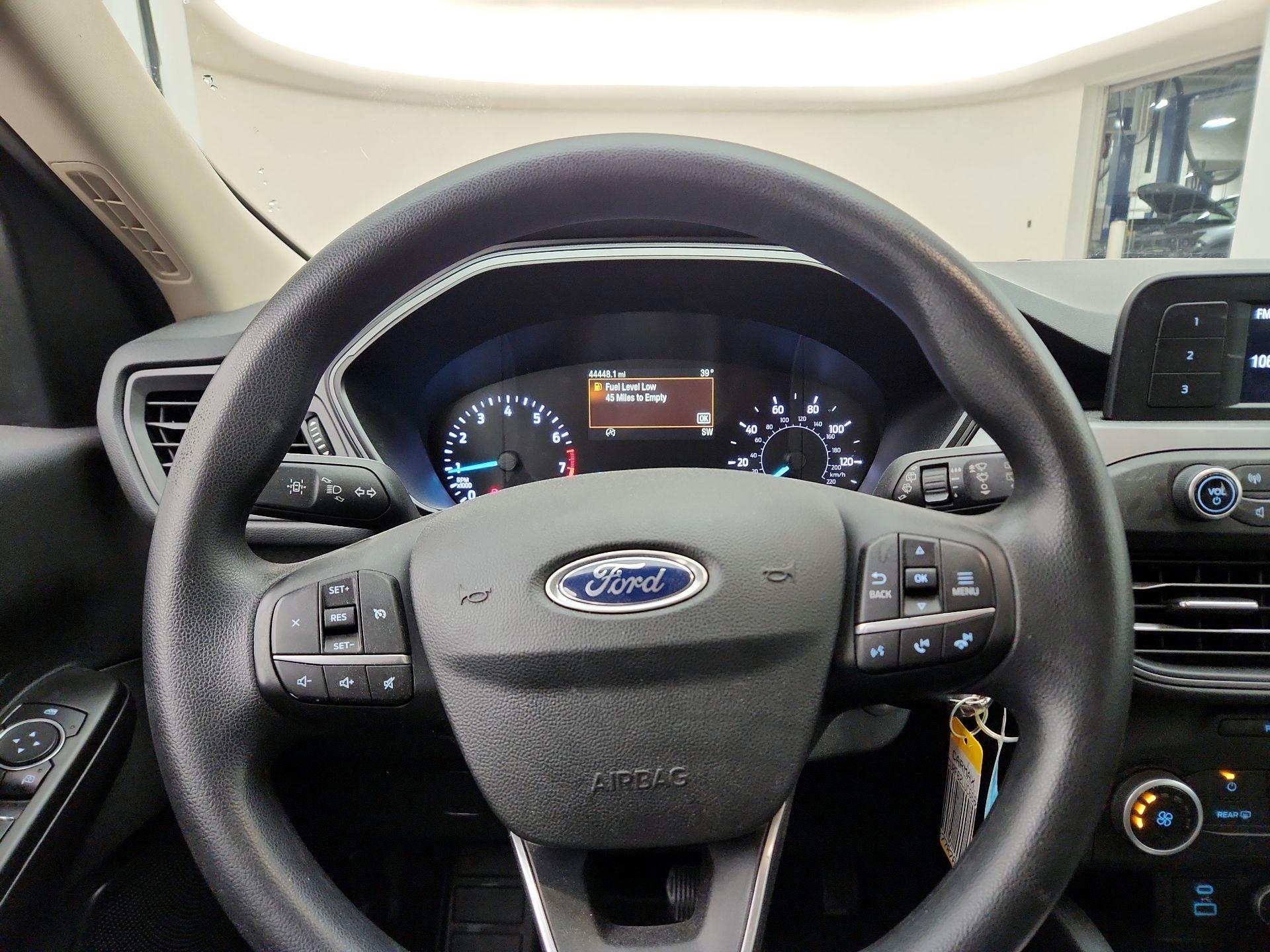 Thumbnail: 2020 Ford Escape - 10