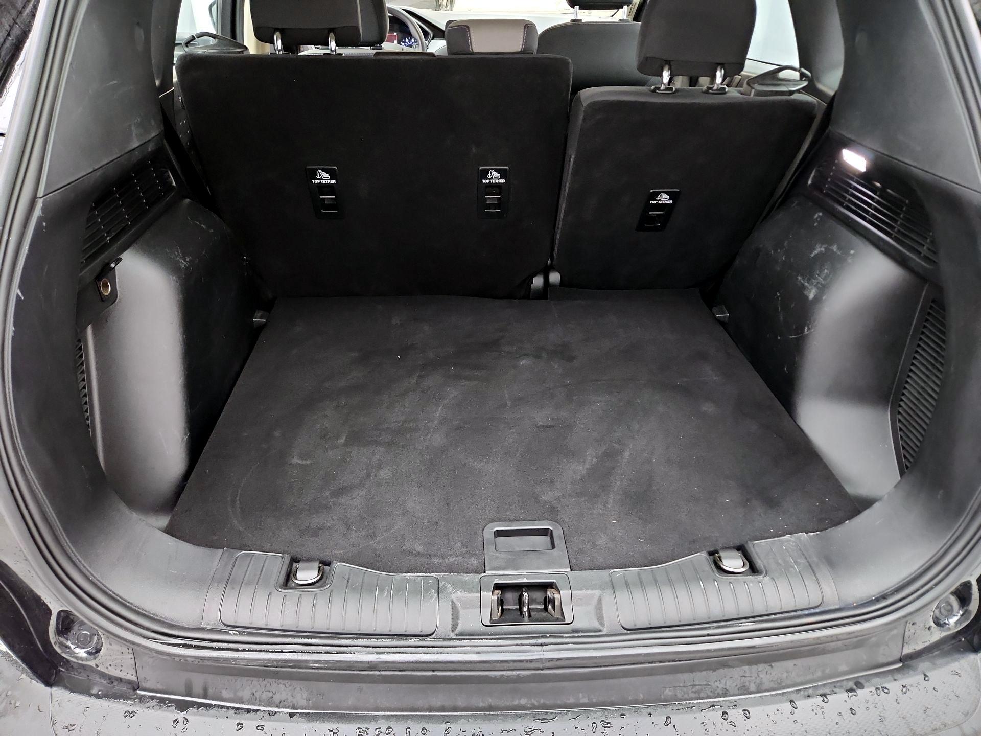 Thumbnail: 2020 Ford Escape - 20