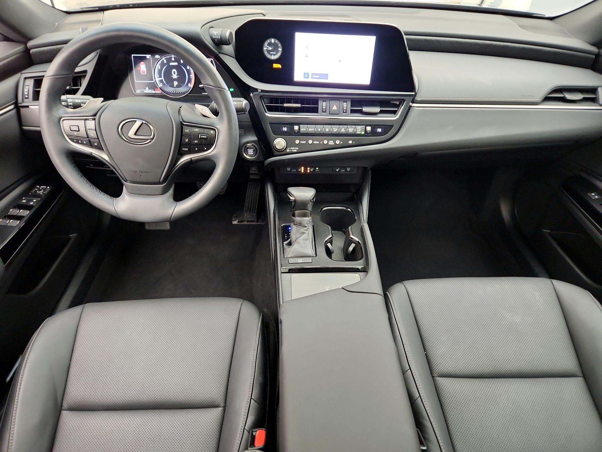 Thumbnail: 2023 Lexus ES - 9