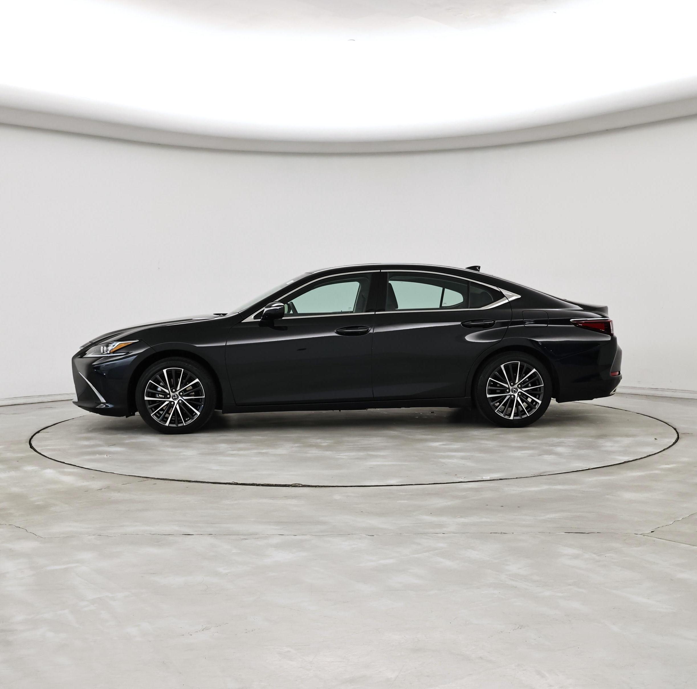 Thumbnail: 2023 Lexus ES - 3