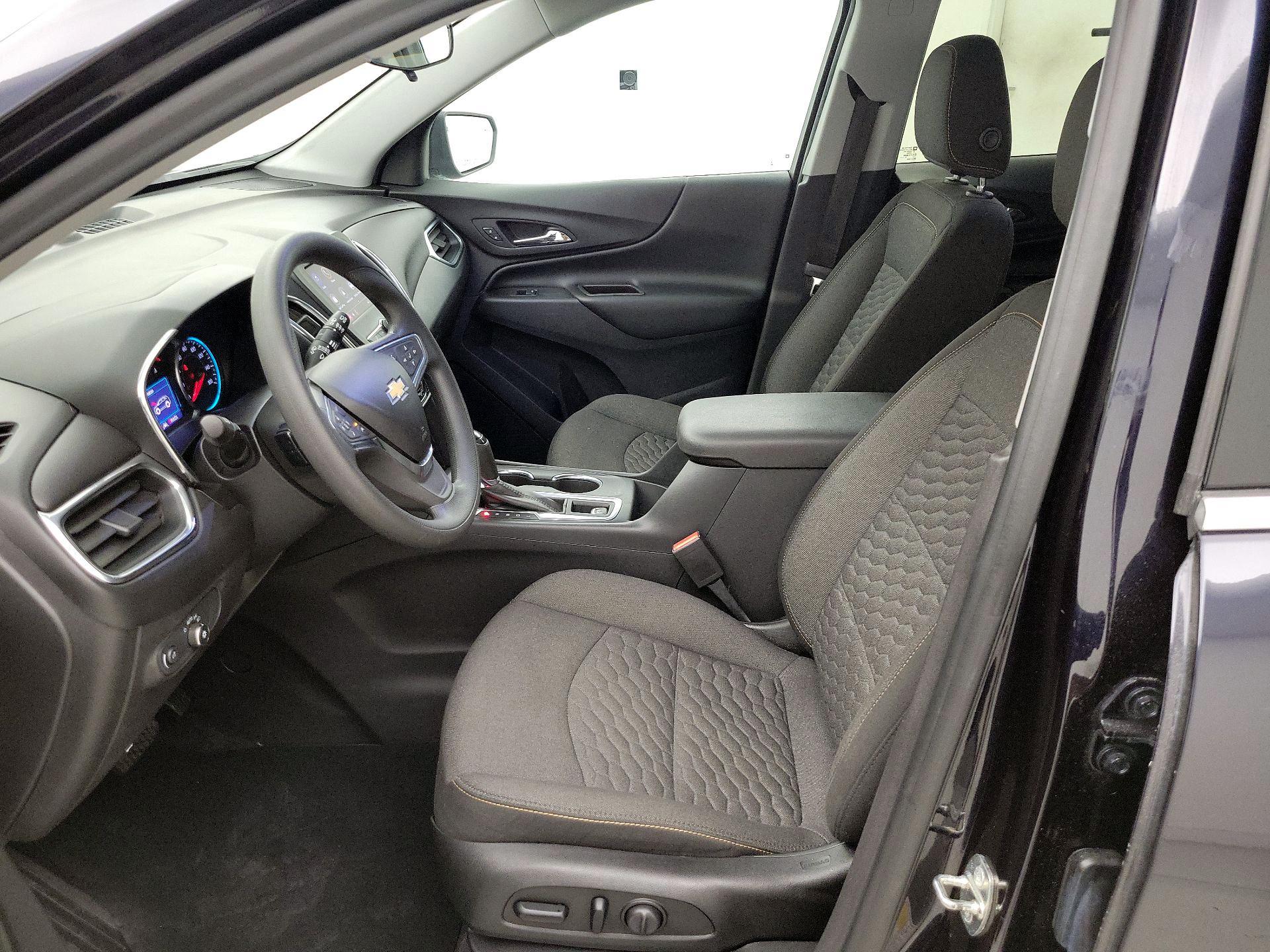 Thumbnail: 2020 Chevrolet Equinox - 11