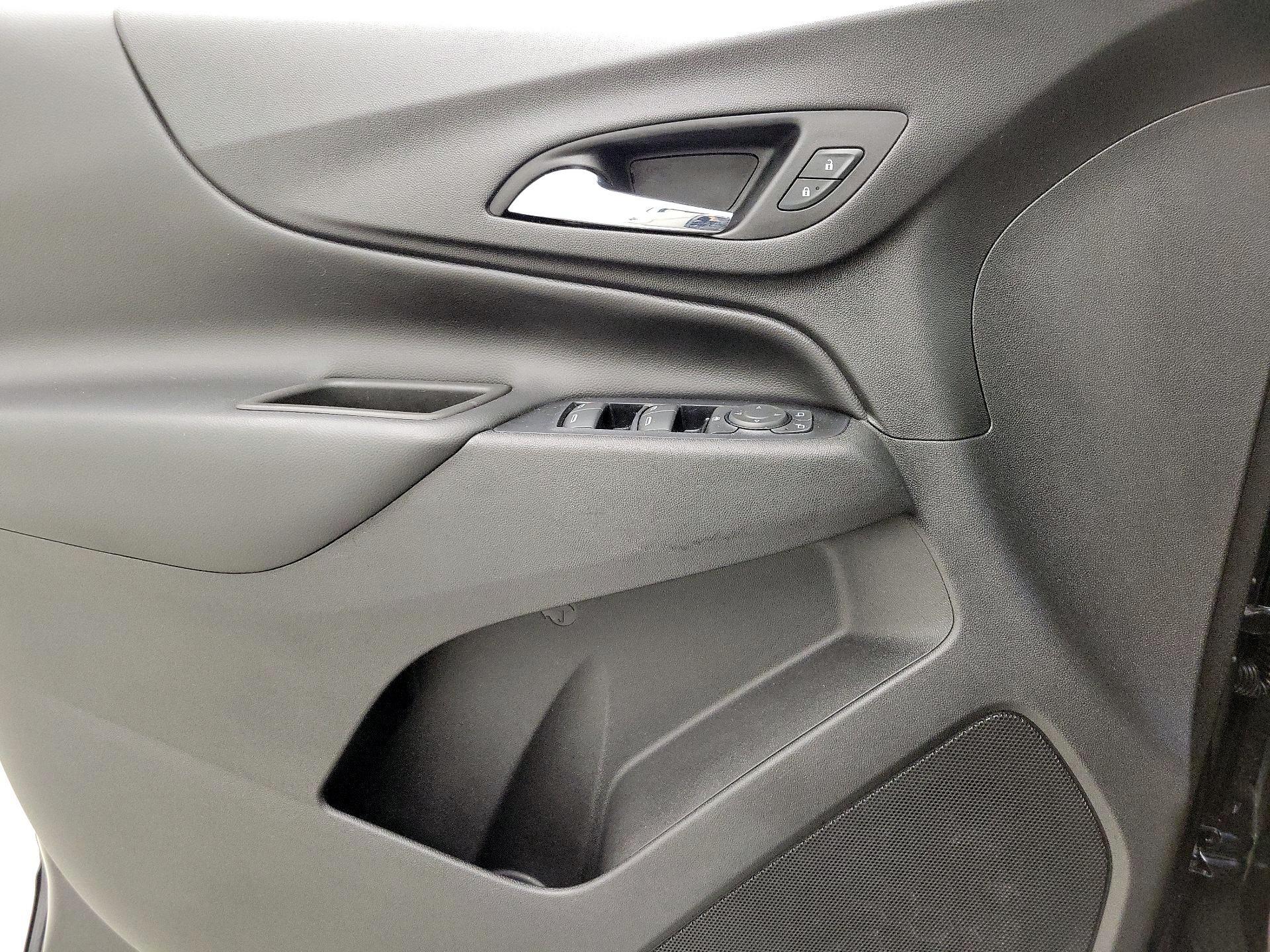 Thumbnail: 2020 Chevrolet Equinox - 12