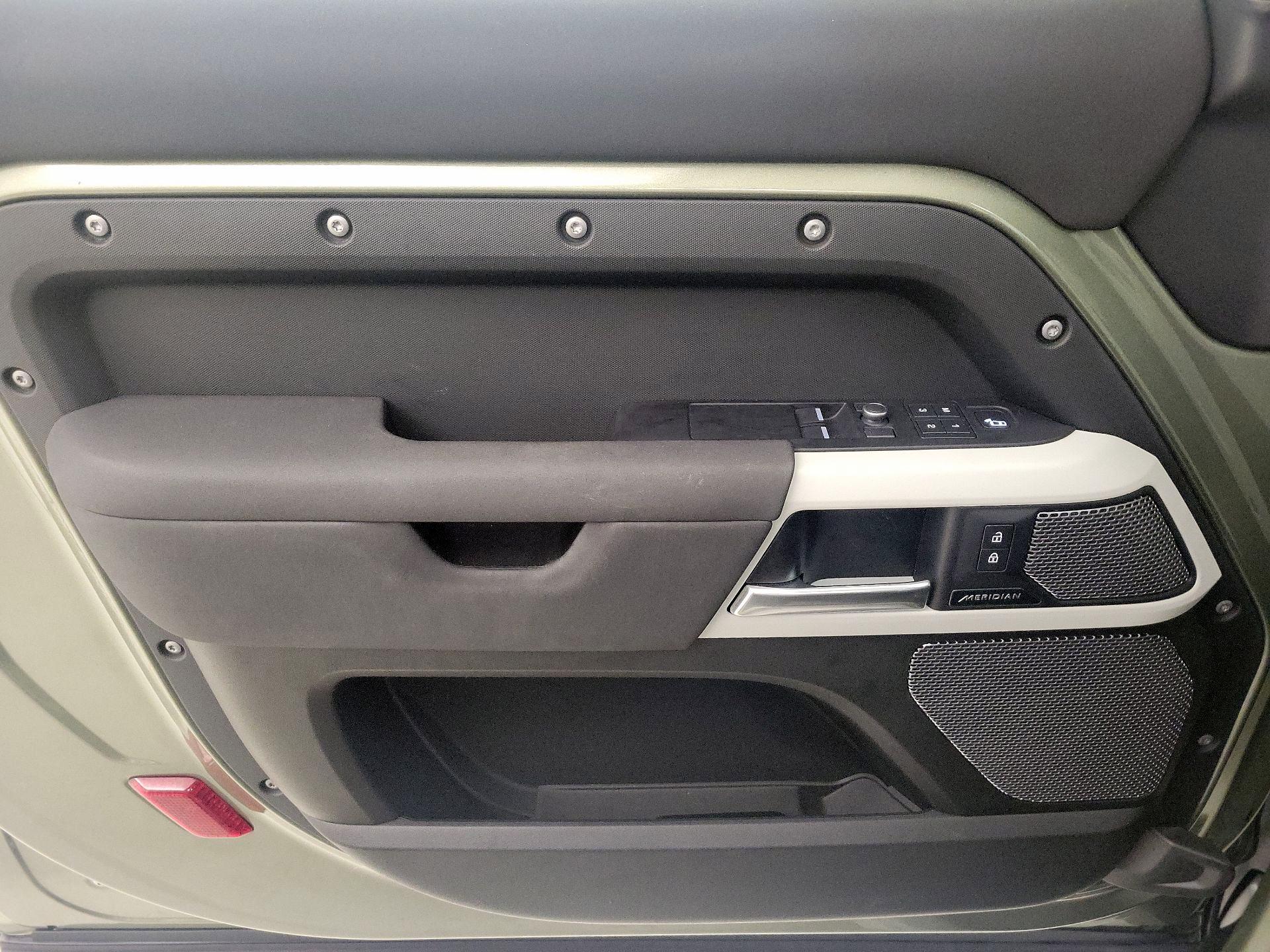 Thumbnail: 2021 Land Rover Defender - 12