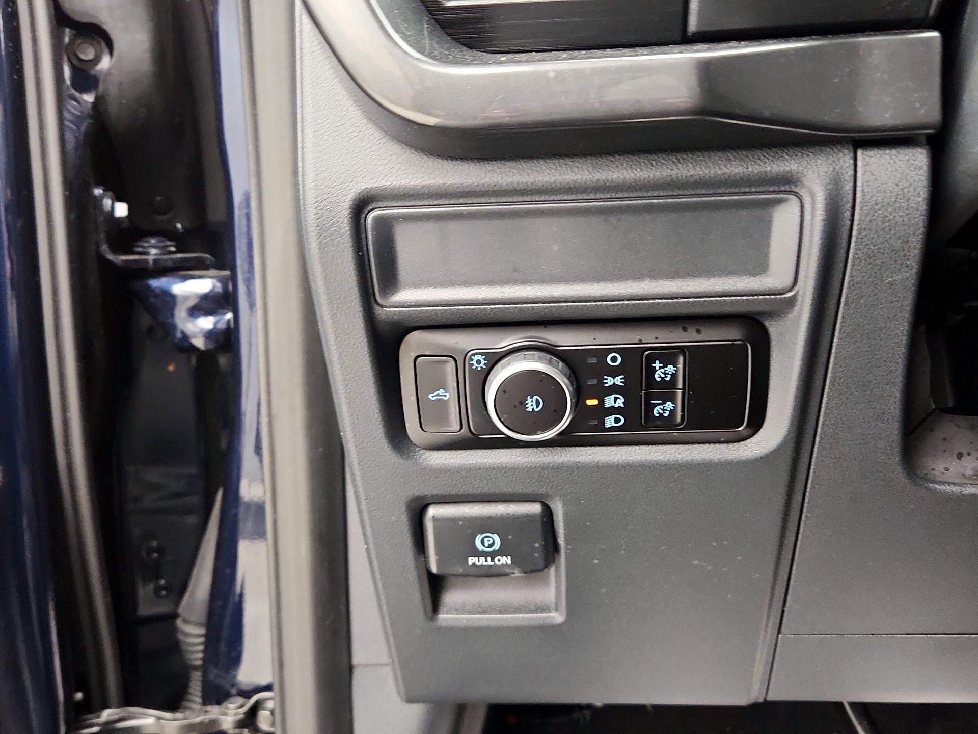 Thumbnail: 2023 Ford F-150 - 13