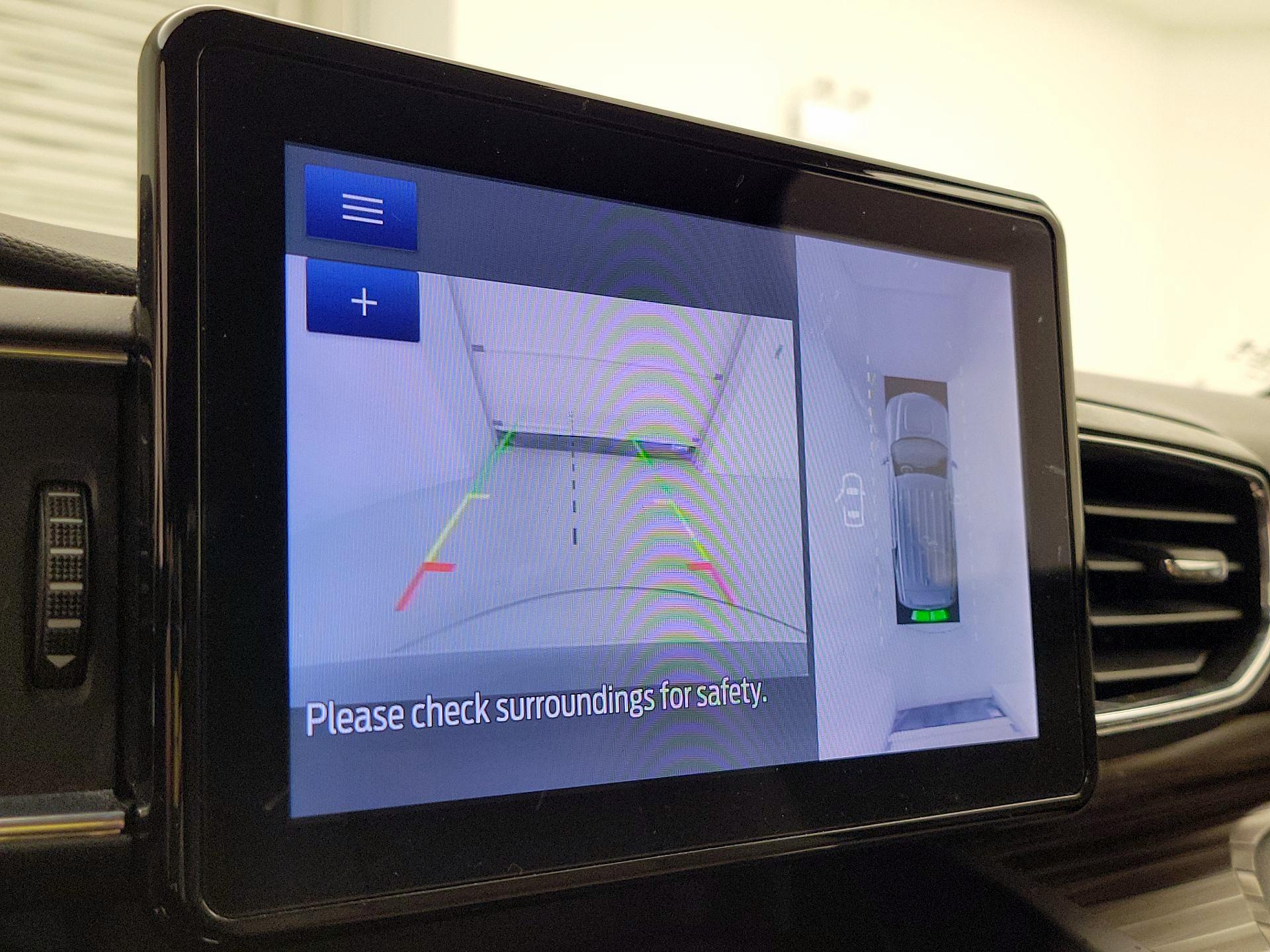 Thumbnail: 2020 Ford Explorer - 15