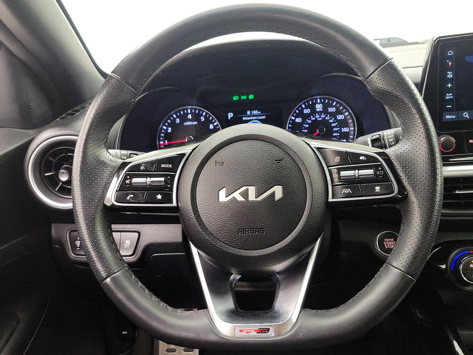 Thumbnail: 2023 Kia Forte - 10