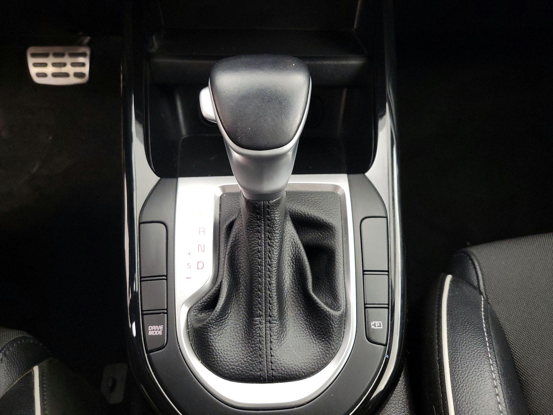 Thumbnail: 2023 Kia Forte - 18