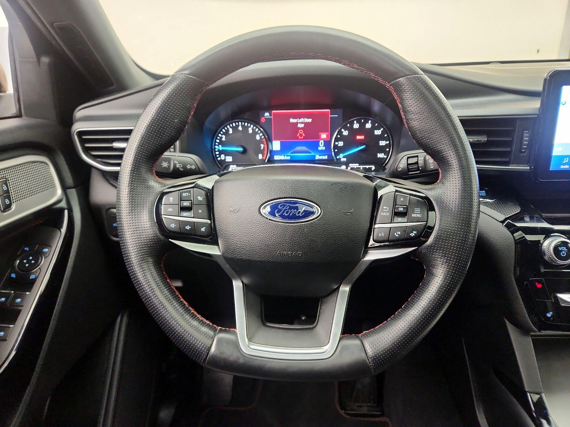 Thumbnail: 2022 Ford Explorer - 10