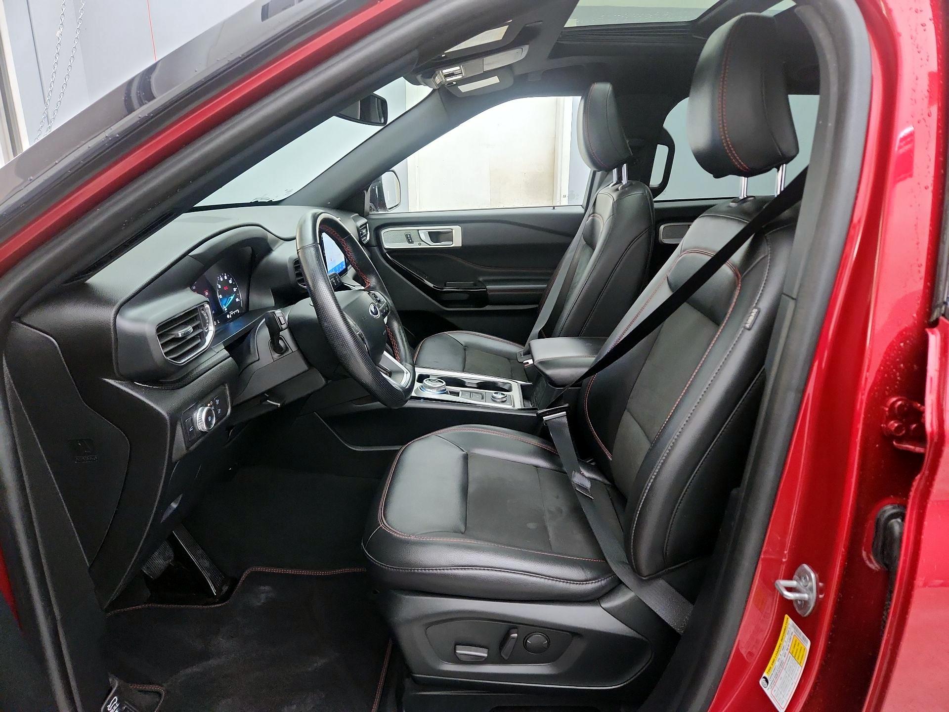 Thumbnail: 2022 Ford Explorer - 11