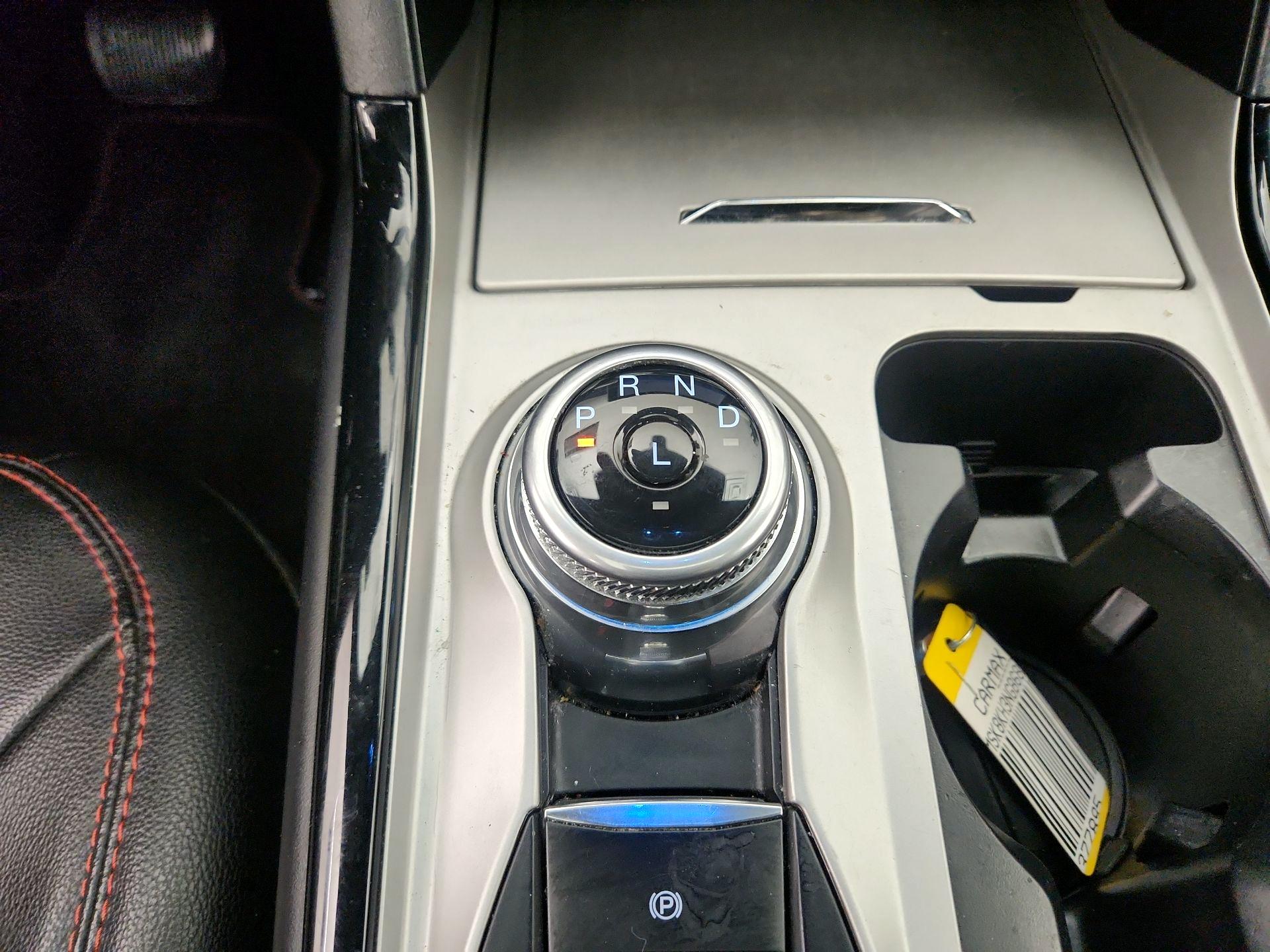 Thumbnail: 2022 Ford Explorer - 18