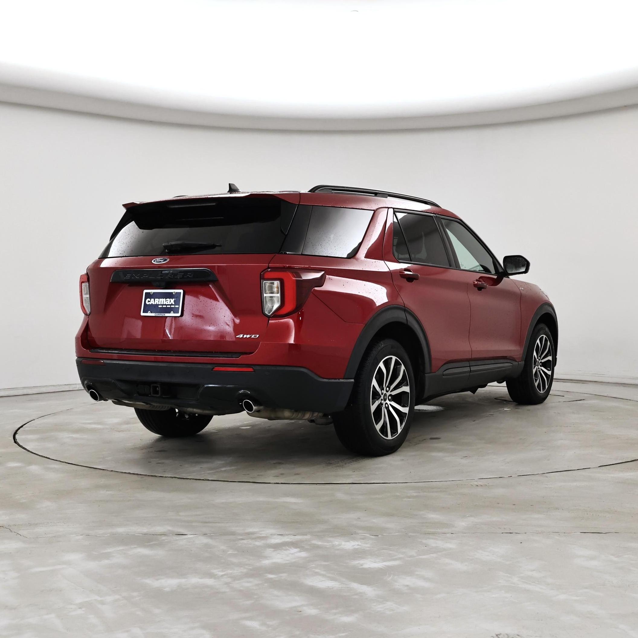 Thumbnail: 2022 Ford Explorer - 8