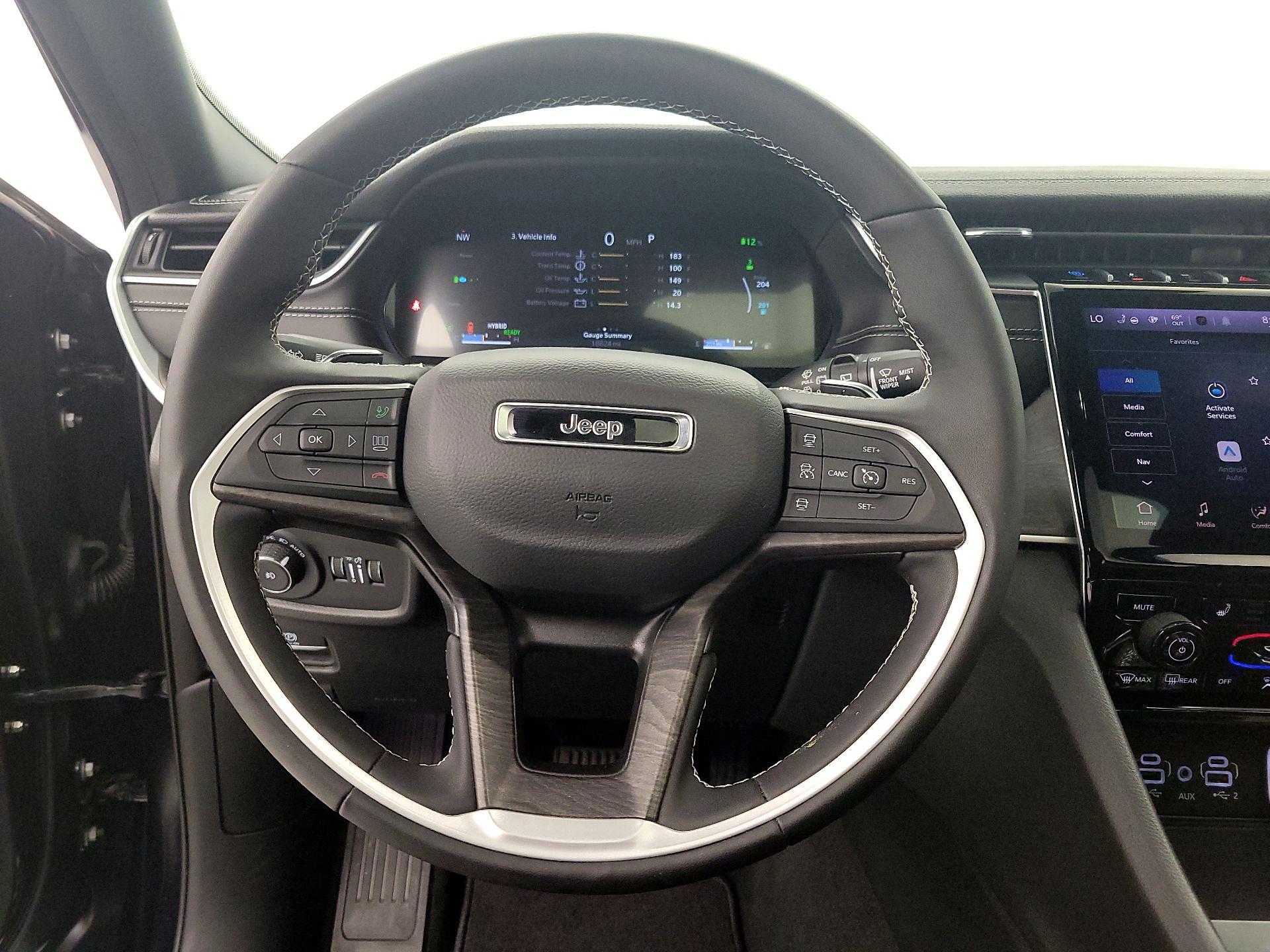 Thumbnail: 2024 Jeep Grand Cherokee - 10