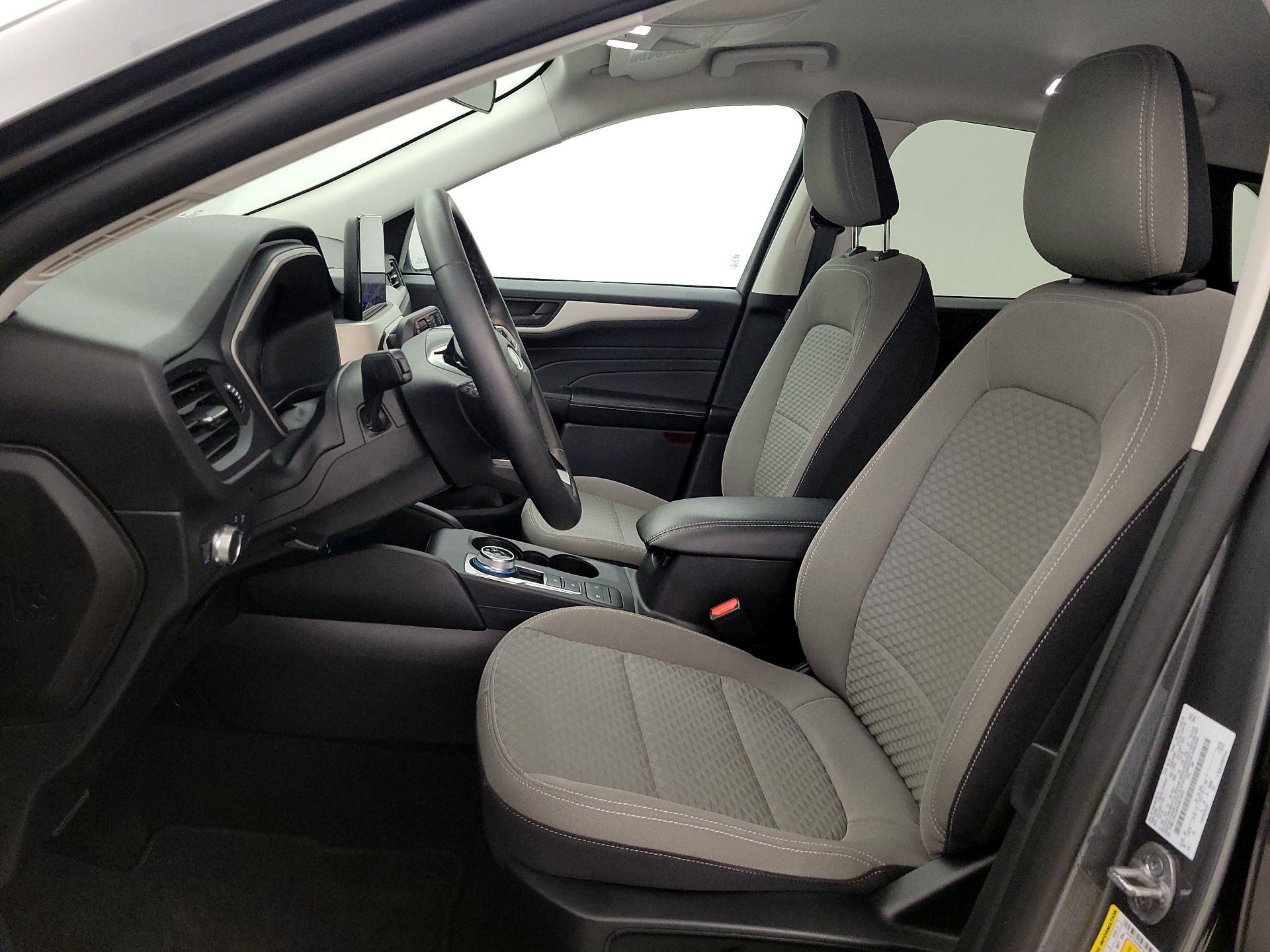 Thumbnail: 2022 Ford Escape - 11