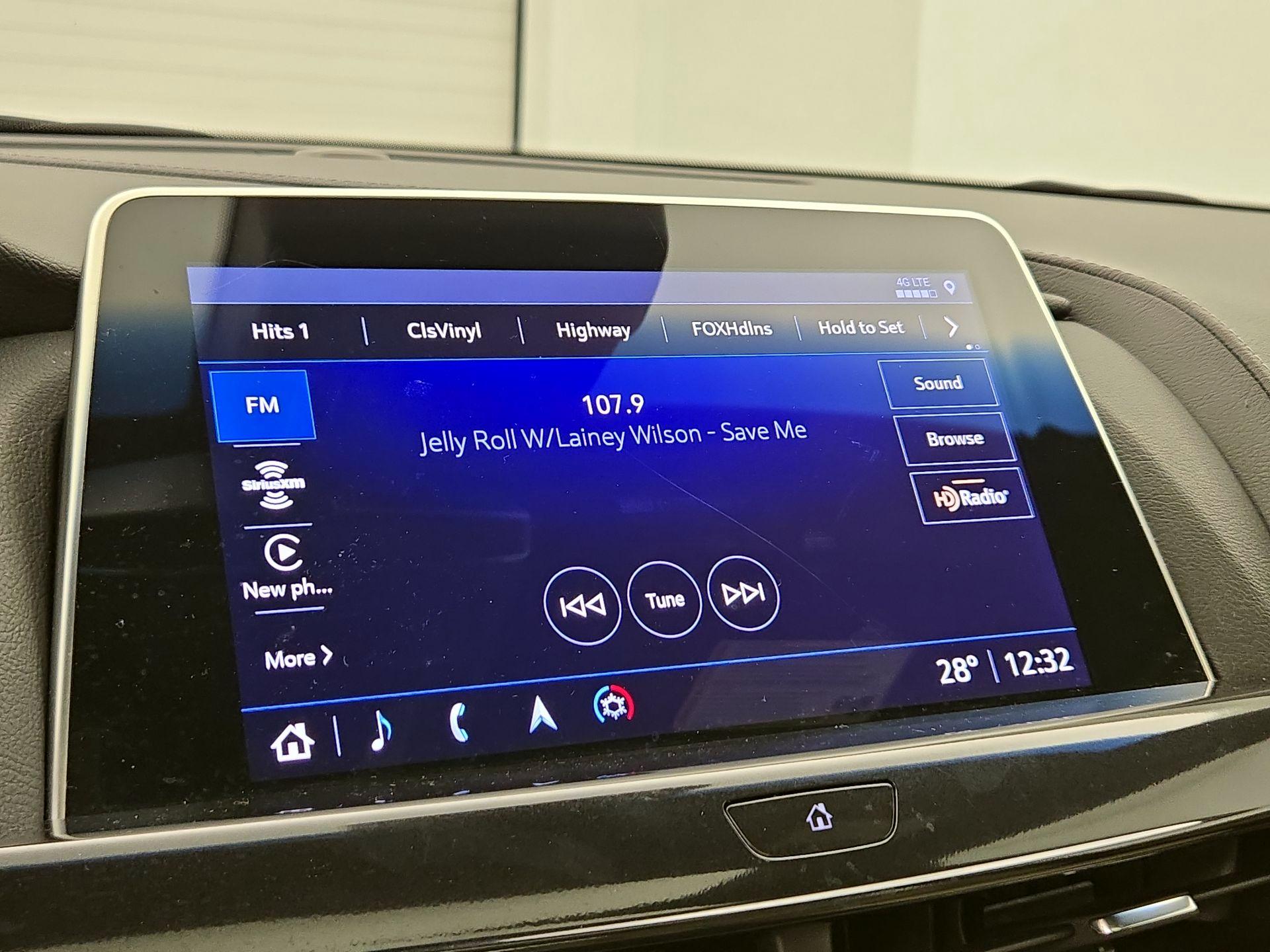 Thumbnail: 2023 Cadillac CT5 - 16