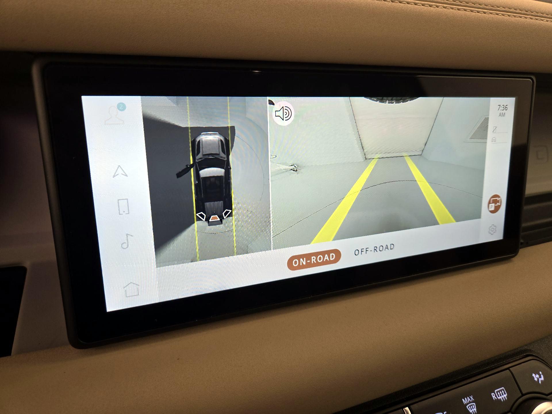 Thumbnail: 2020 Land Rover Defender - 15