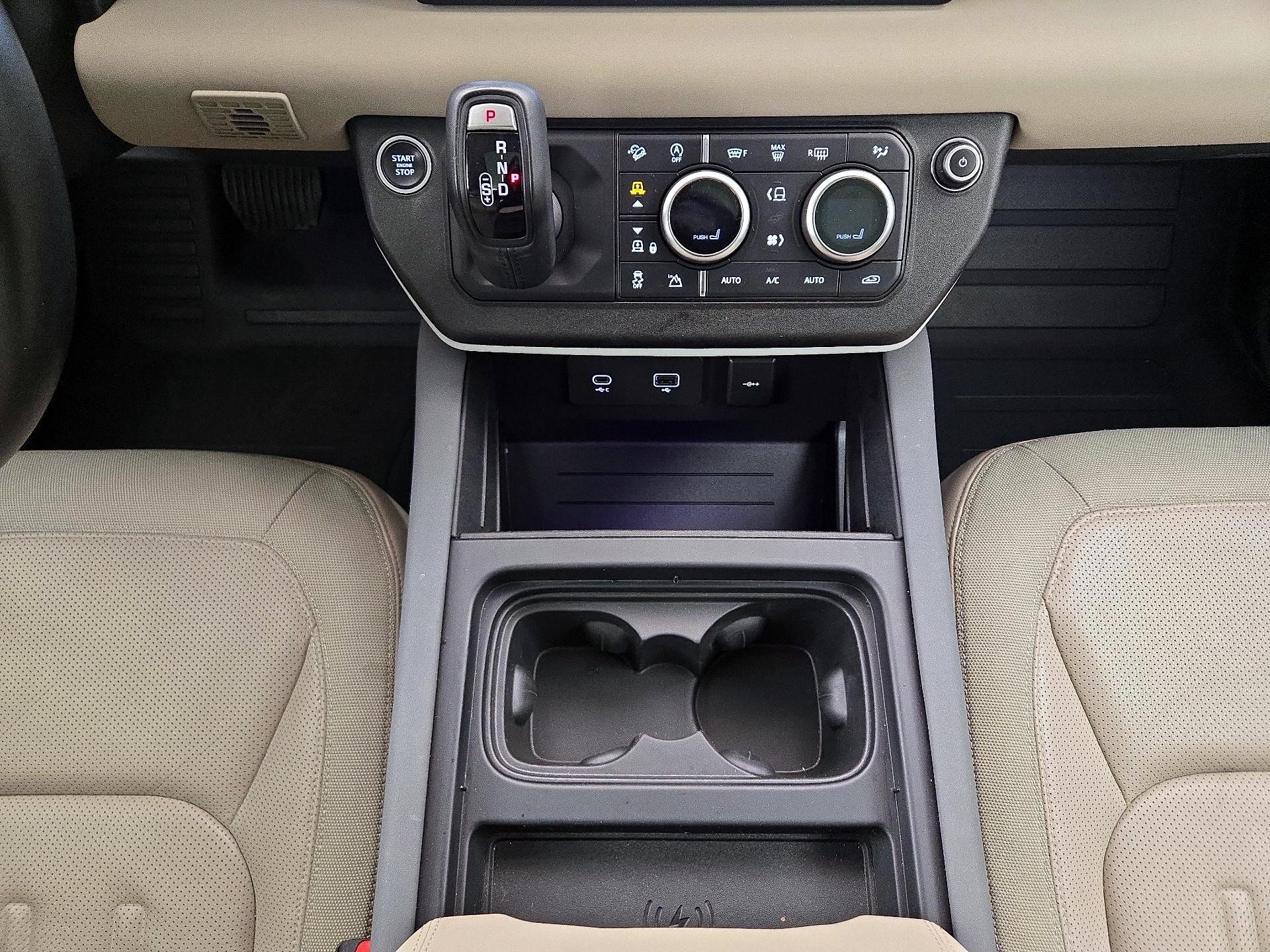 Thumbnail: 2020 Land Rover Defender - 18