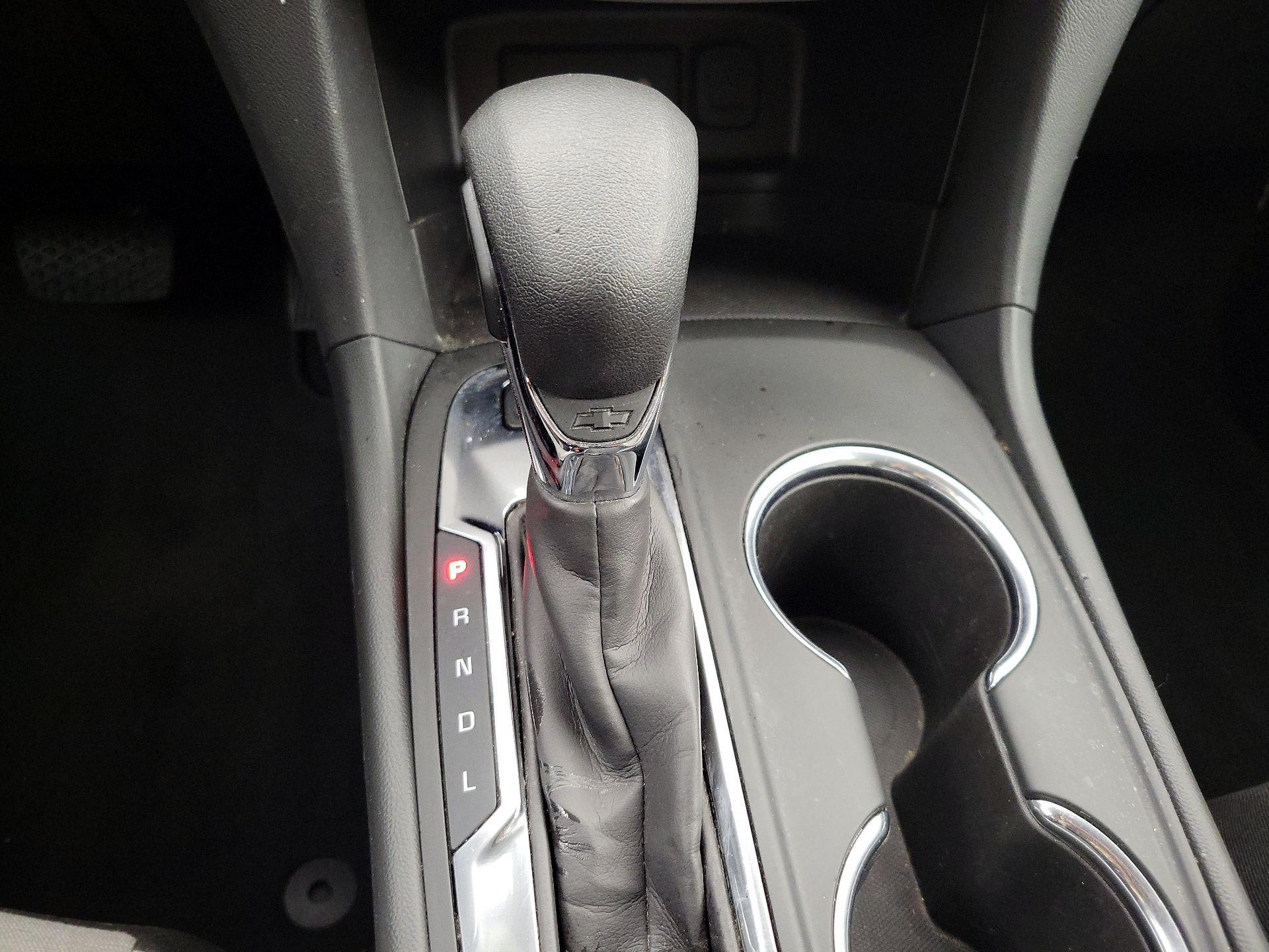 Thumbnail: 2023 Chevrolet Equinox - 17