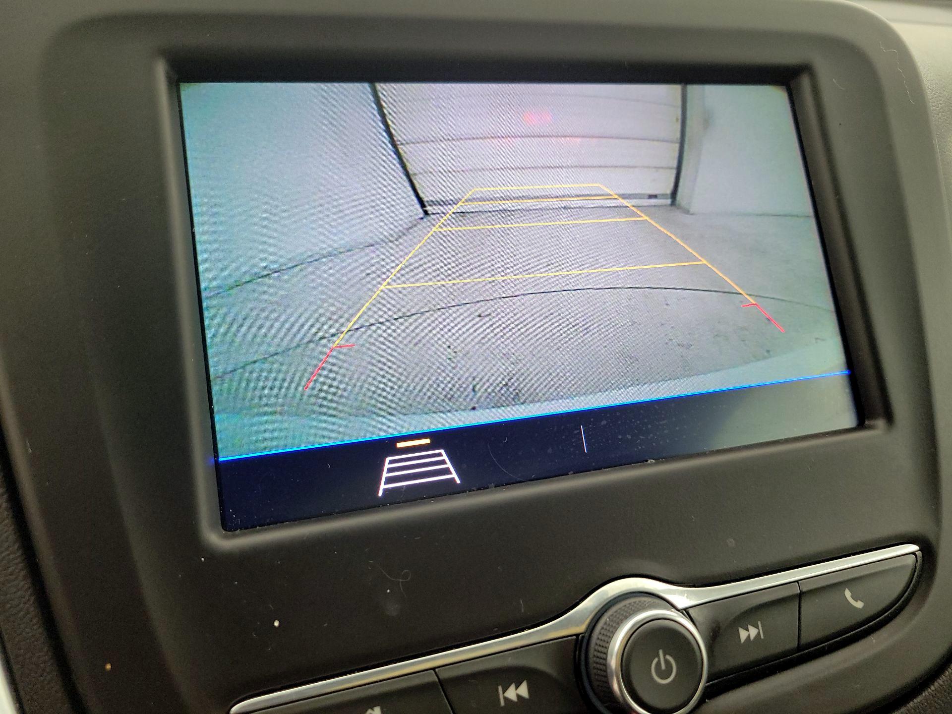 Thumbnail: 2021 Chevrolet Equinox - 14