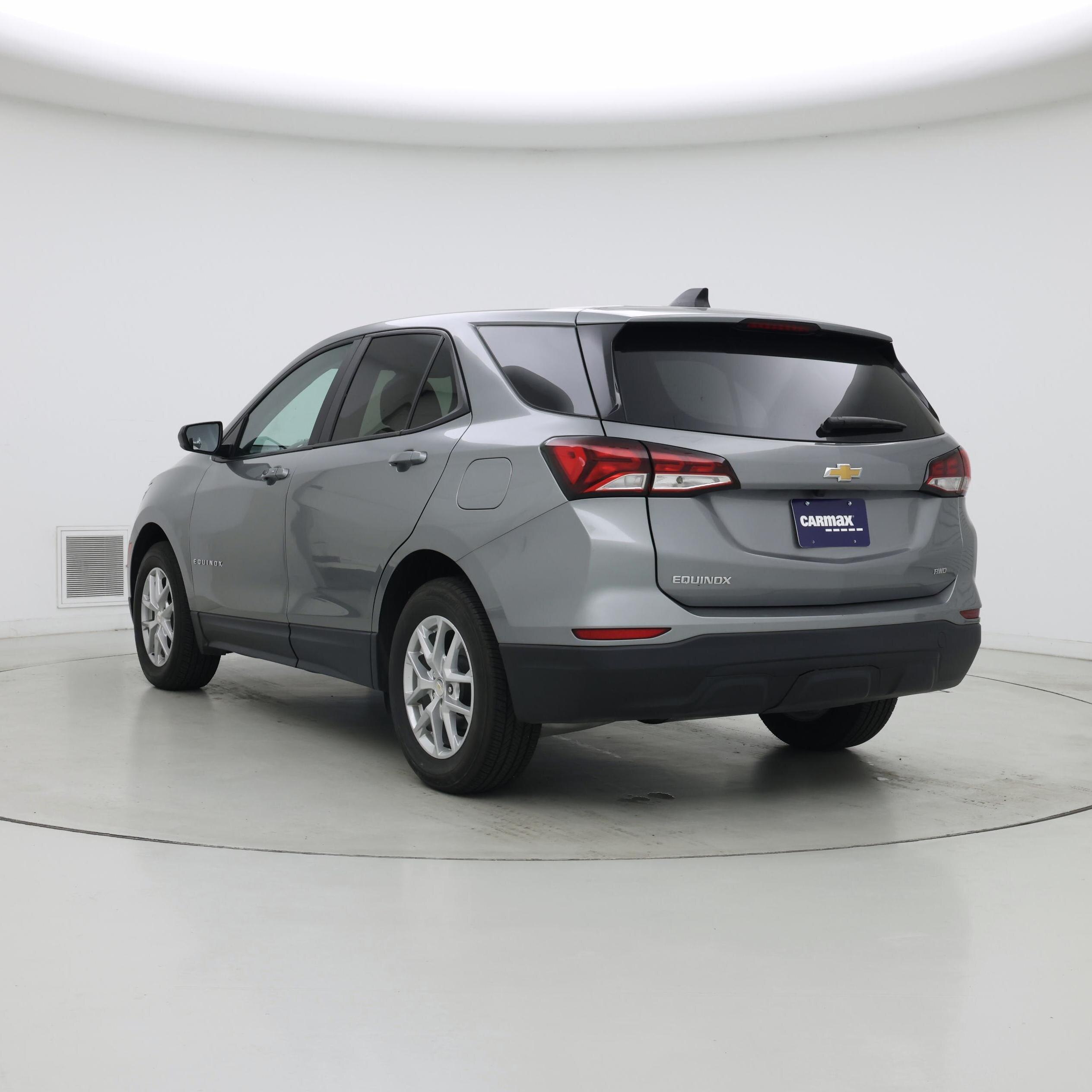 Thumbnail: 2023 Chevrolet Equinox - 2