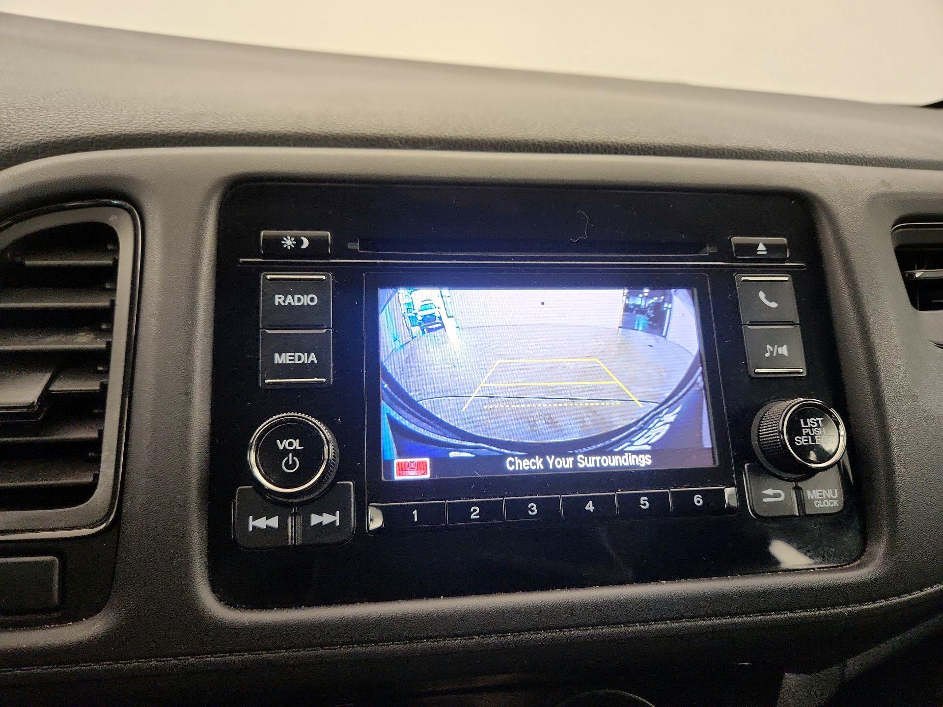 Thumbnail: 2022 Honda HR-V - 14