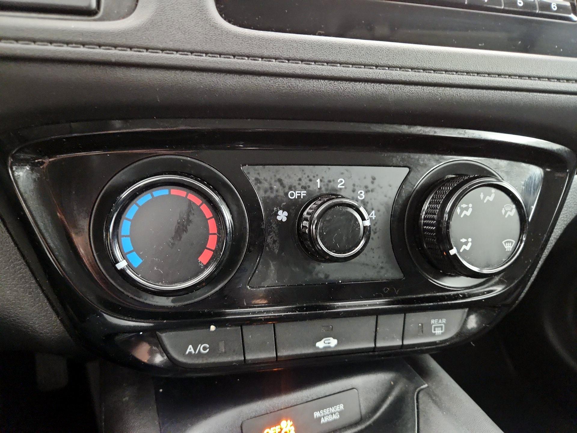 Thumbnail: 2022 Honda HR-V - 16