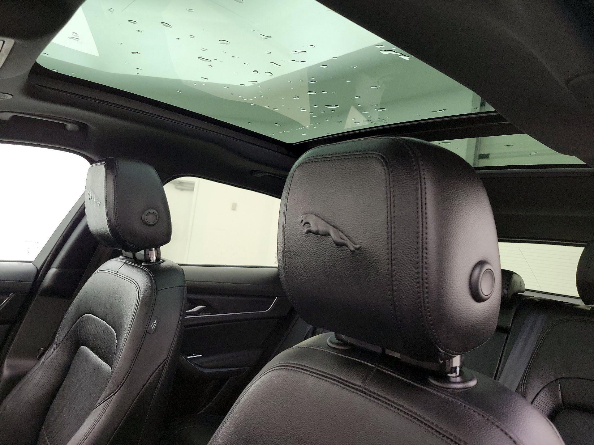 Thumbnail: 2021 Jaguar F-Pace - 20